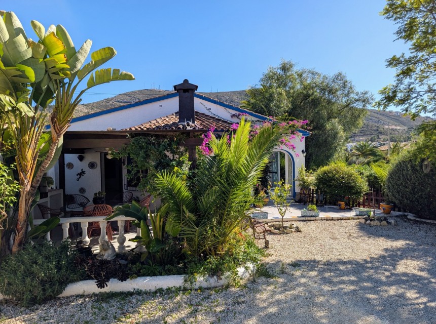 Sale - Villa -
Benitachell