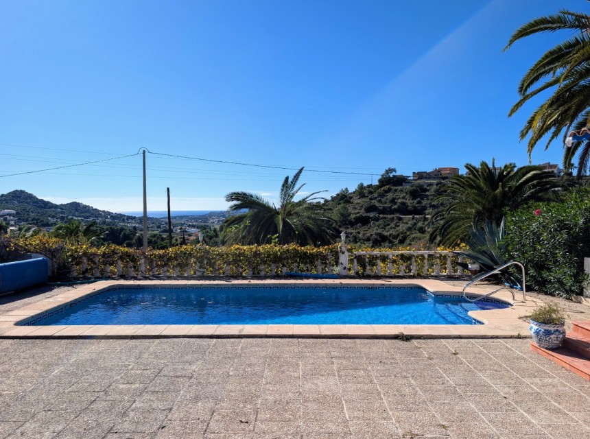 Sale - Villa -
Benitachell