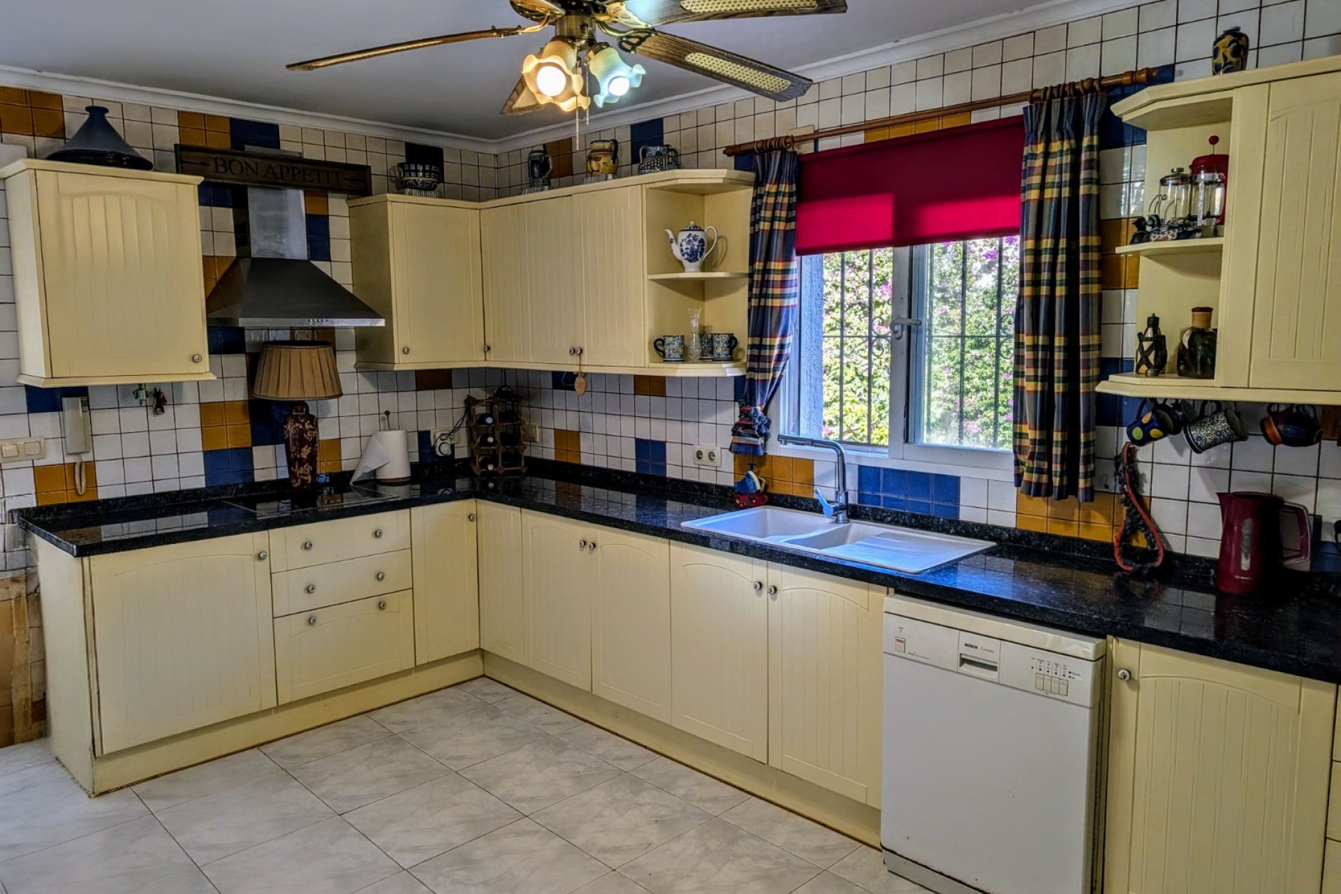 Sale - Villa -
Benitachell