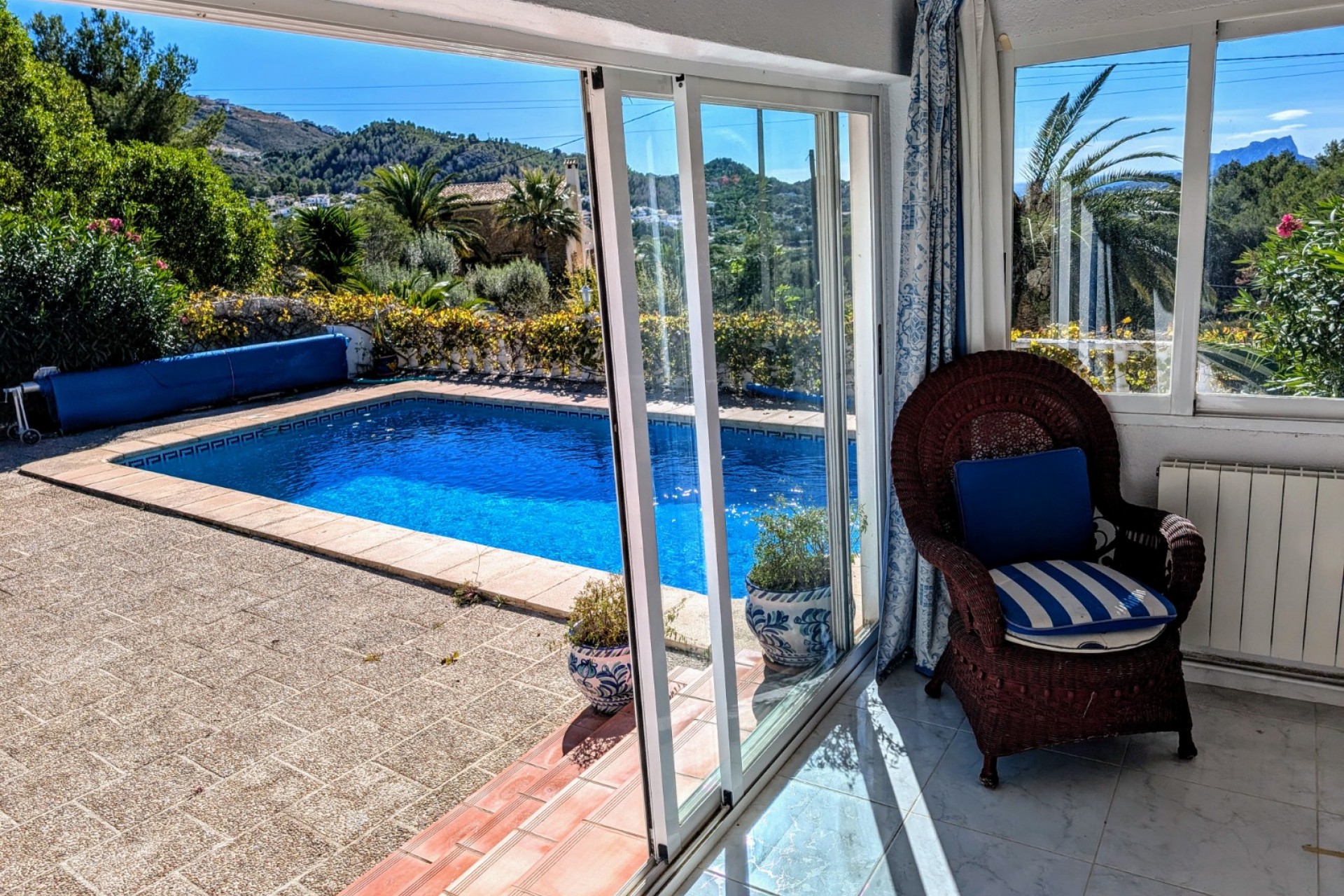 Sale - Villa -
Benitachell