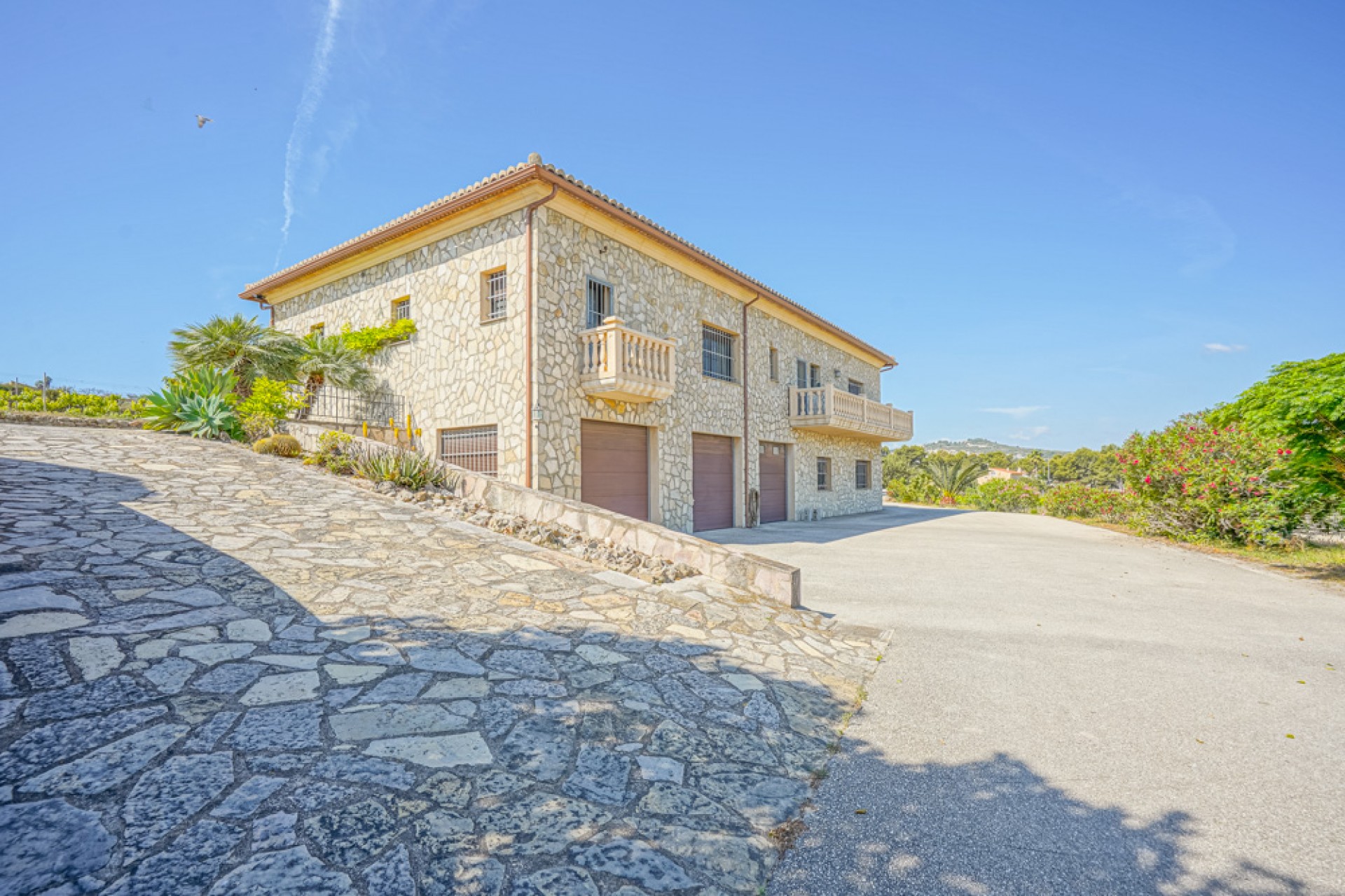 Sale - Villa -
Benitachell