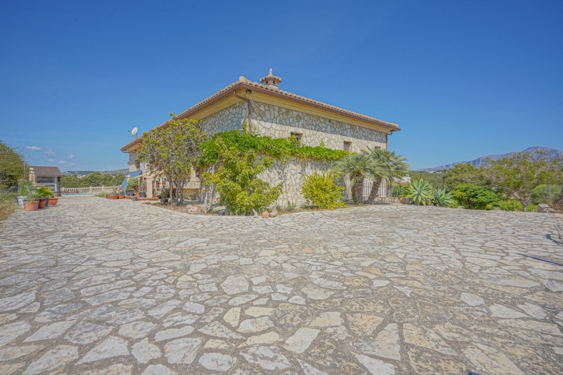 Sale - Villa -
Benitachell