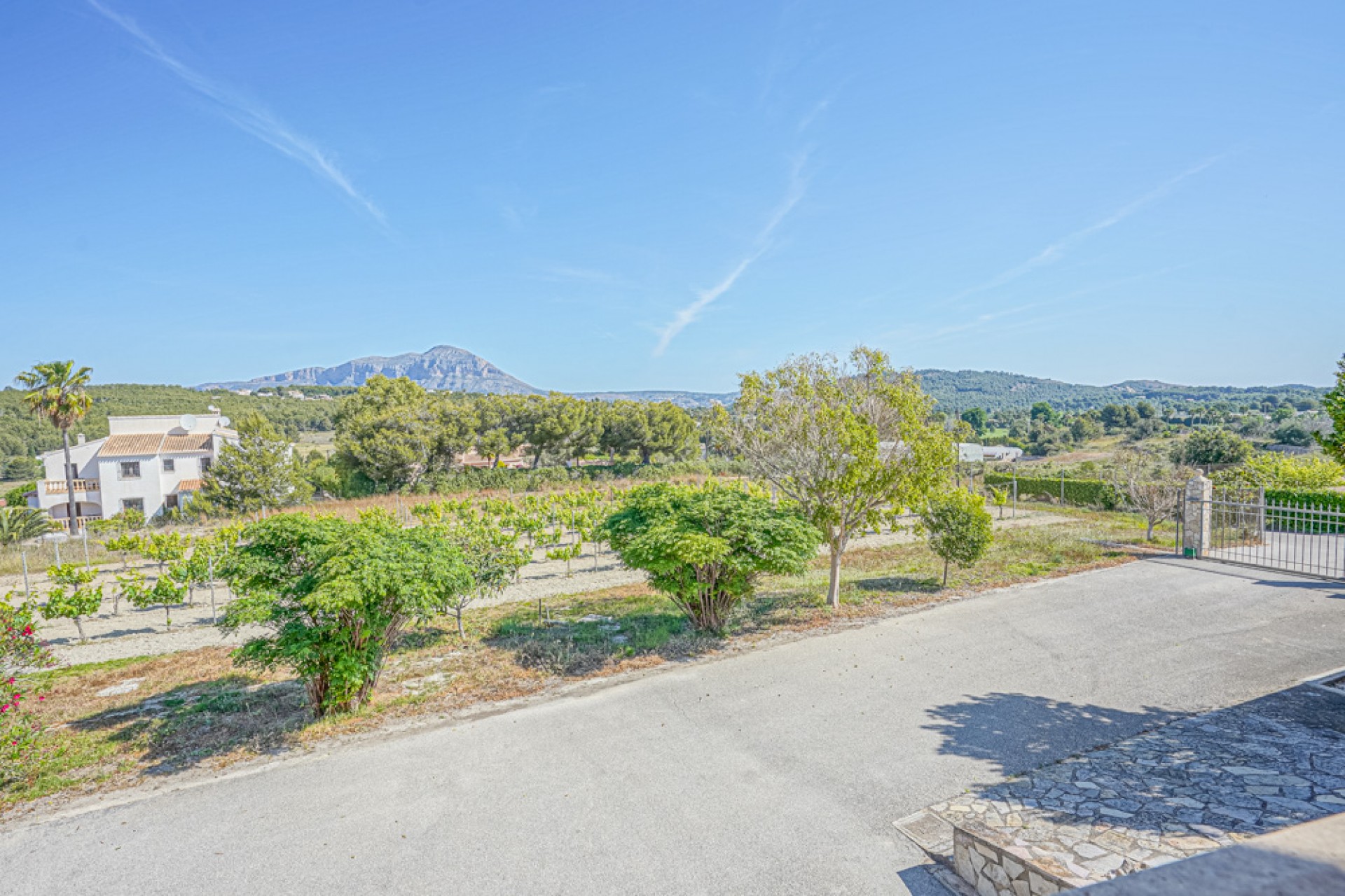 Sale - Villa -
Benitachell