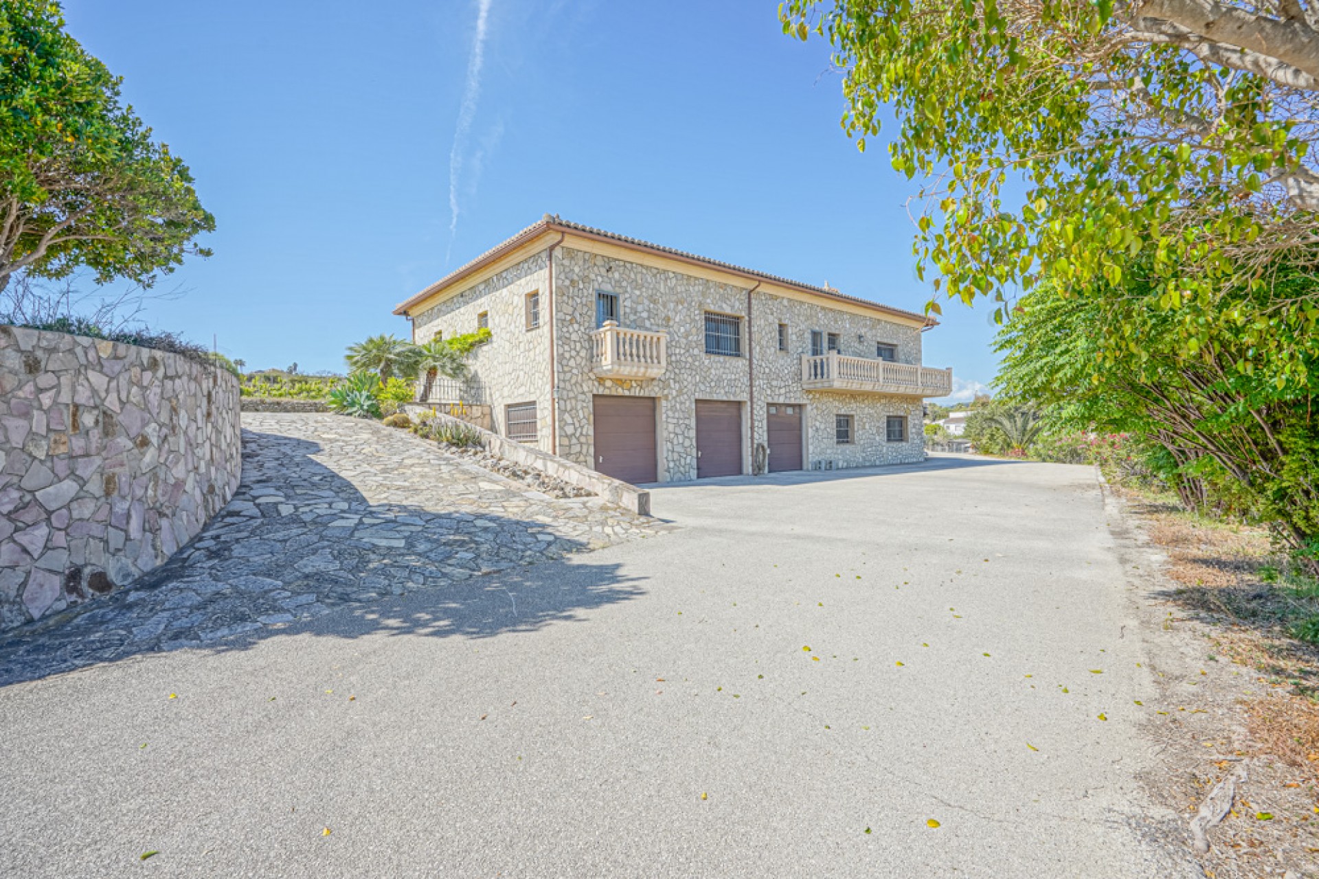 Sale - Villa -
Benitachell