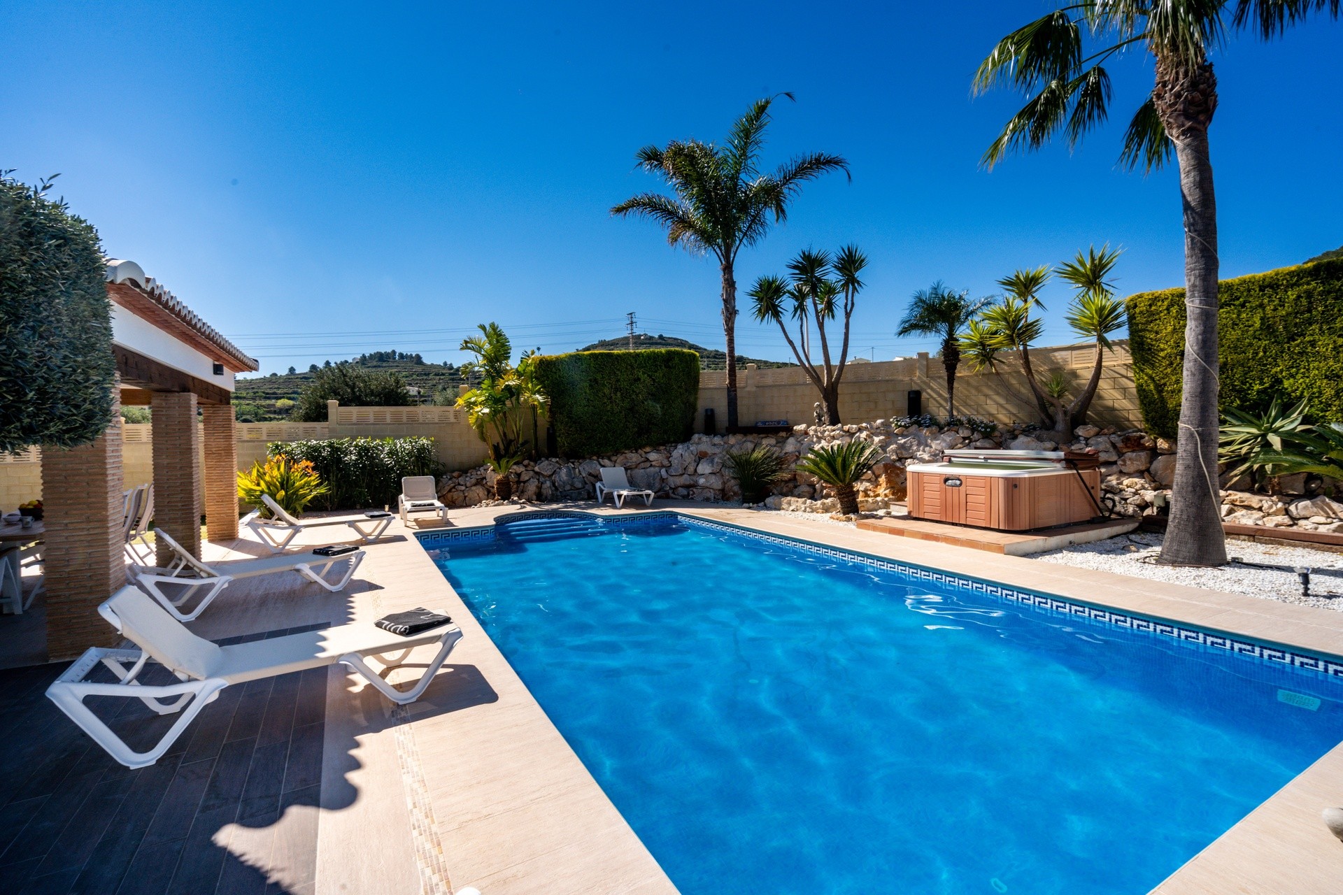 Sale - Villa -
Benitachell