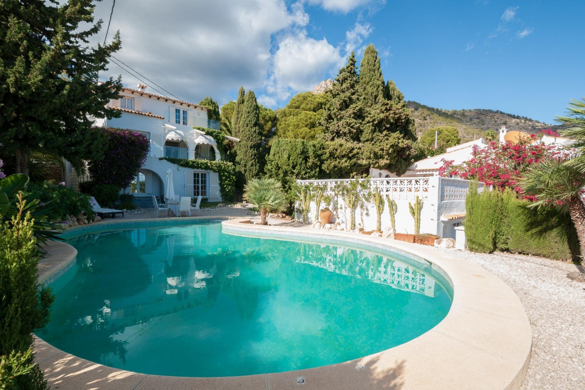 Sale - Villa -
Calpe - Canuta