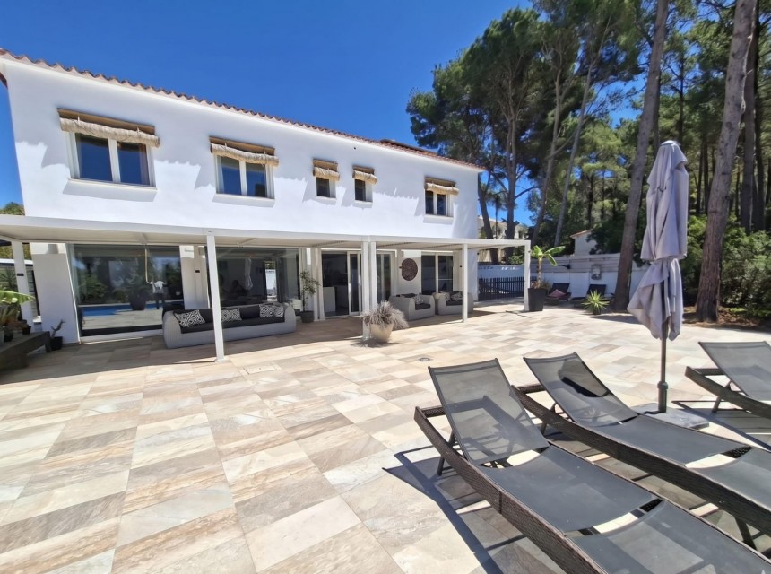 Sale - Villa -
Calpe - Cometa