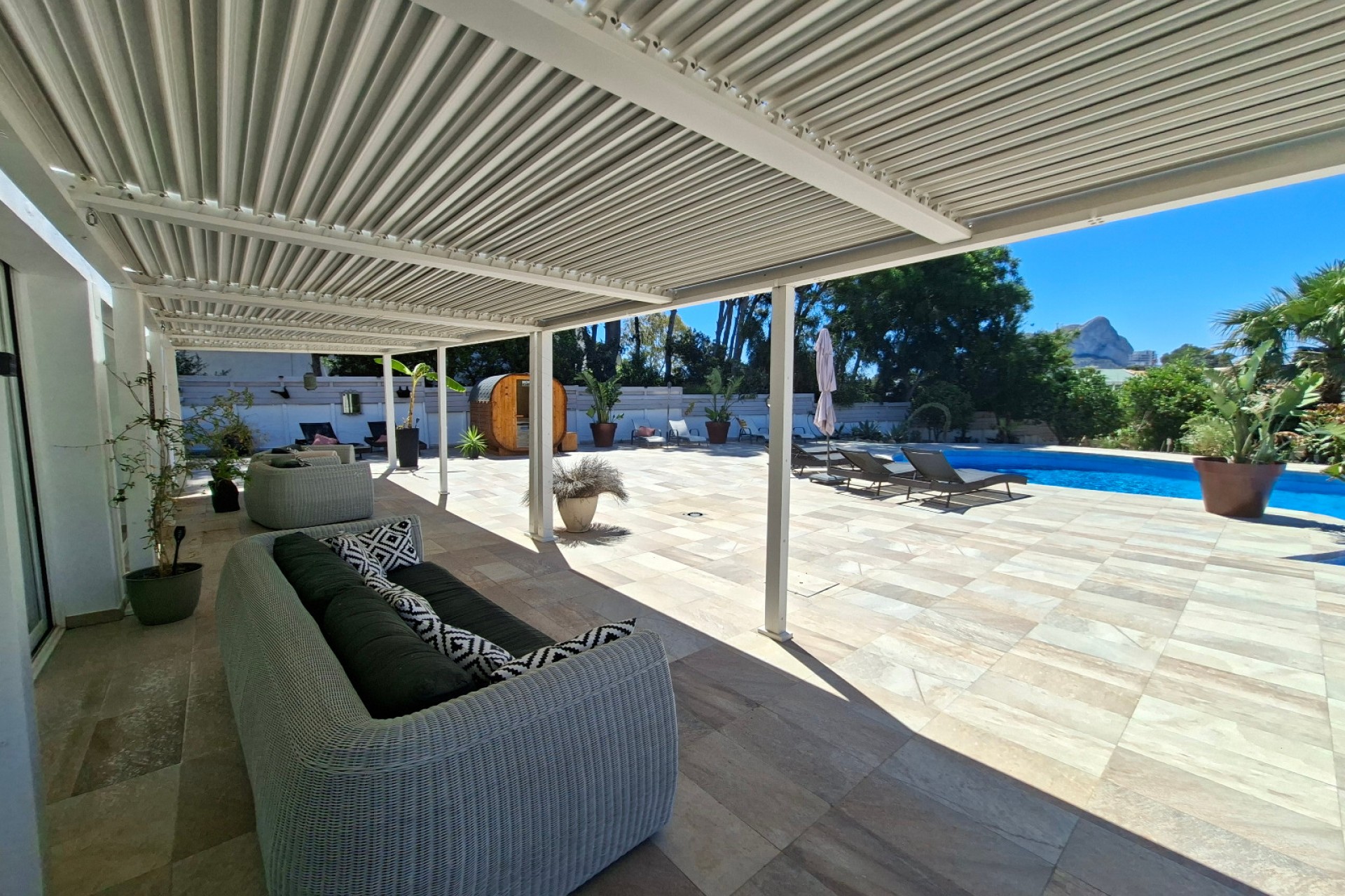 Sale - Villa -
Calpe - Cometa