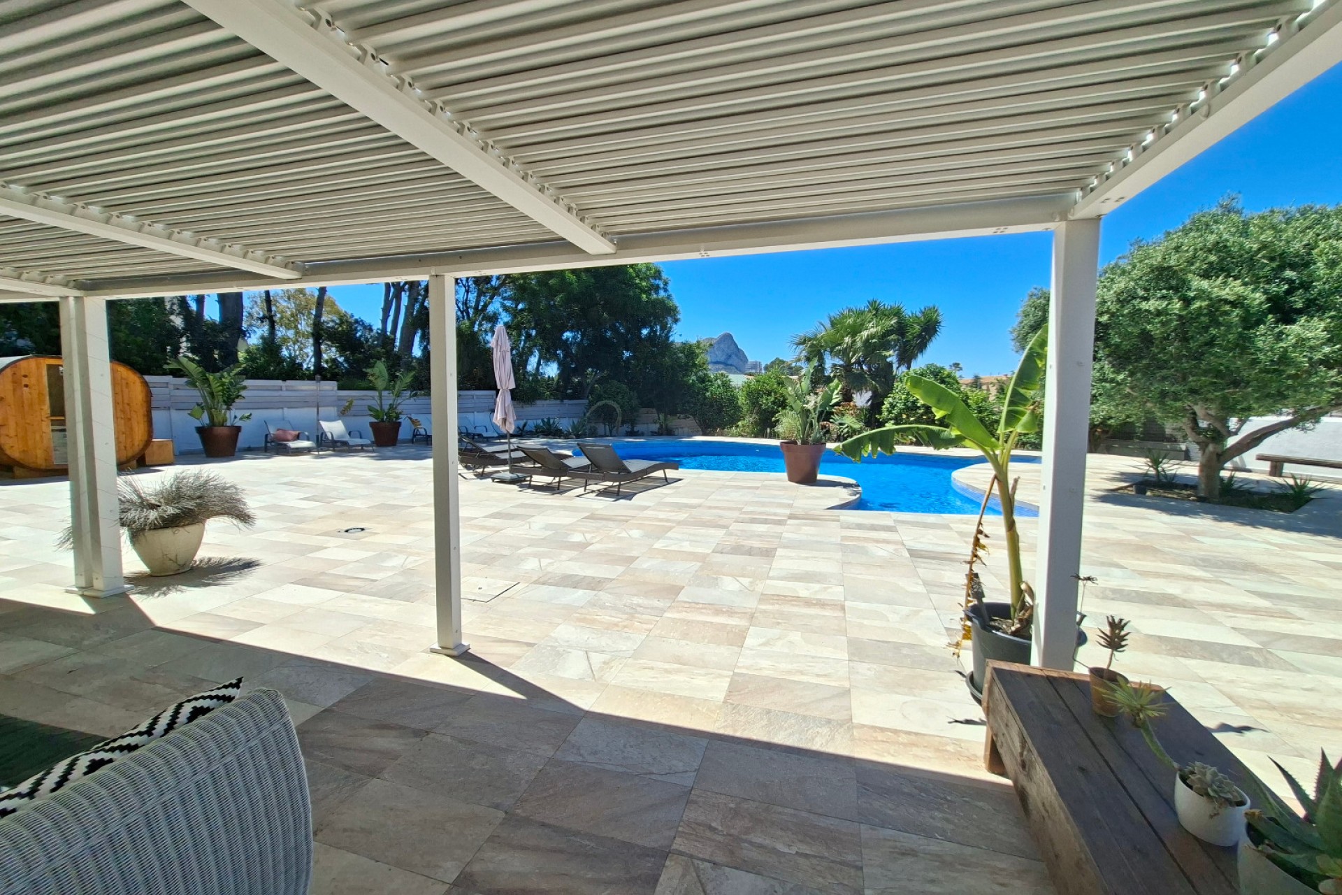 Sale - Villa -
Calpe - Cometa
