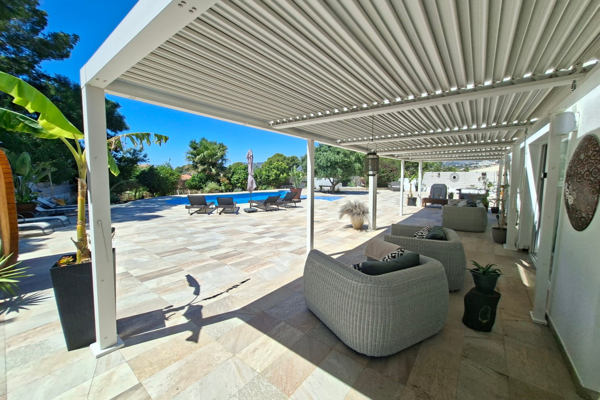 Sale - Villa -
Calpe - Cometa