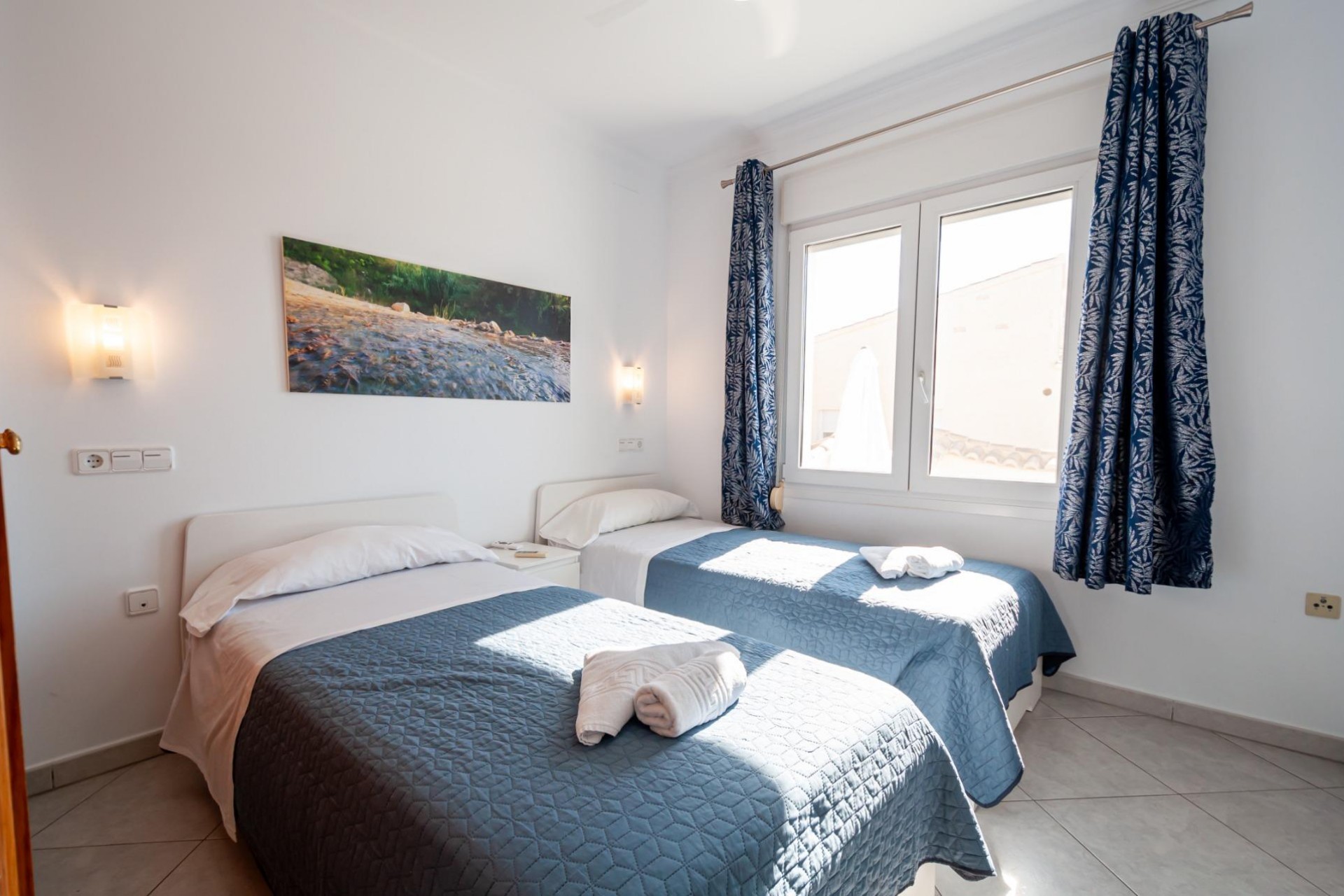 Sale - Villa -
Calpe - Costeres