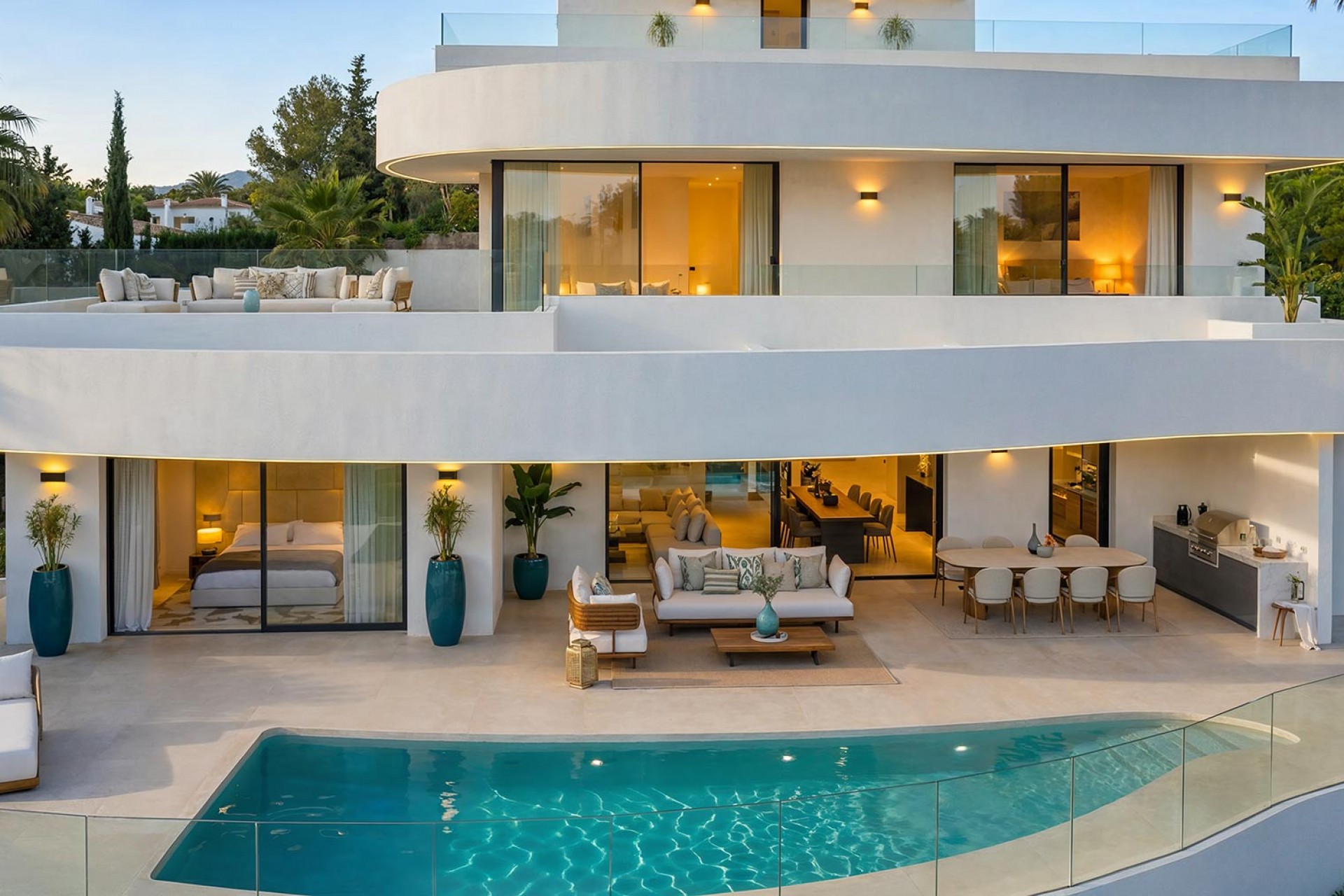 Sale - Villa -
Calpe - Empedrola