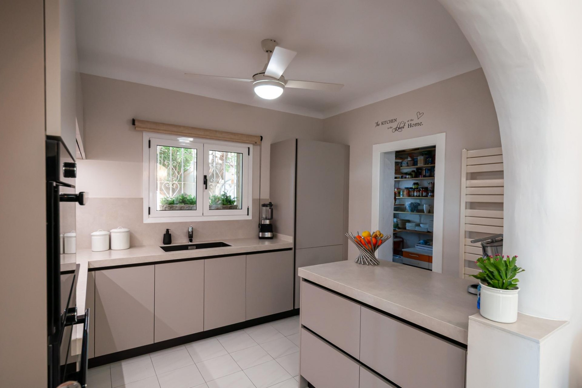 Sale - Villa -
Calpe - Enchinent