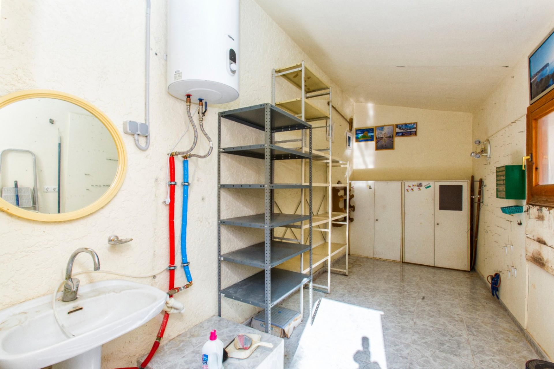 Sale - Villa -
Calpe - La Empedrola