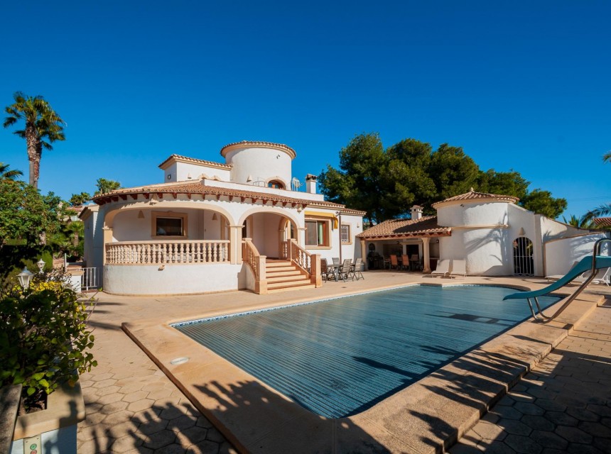 Sale - Villa -
Calpe - Ortenbach
