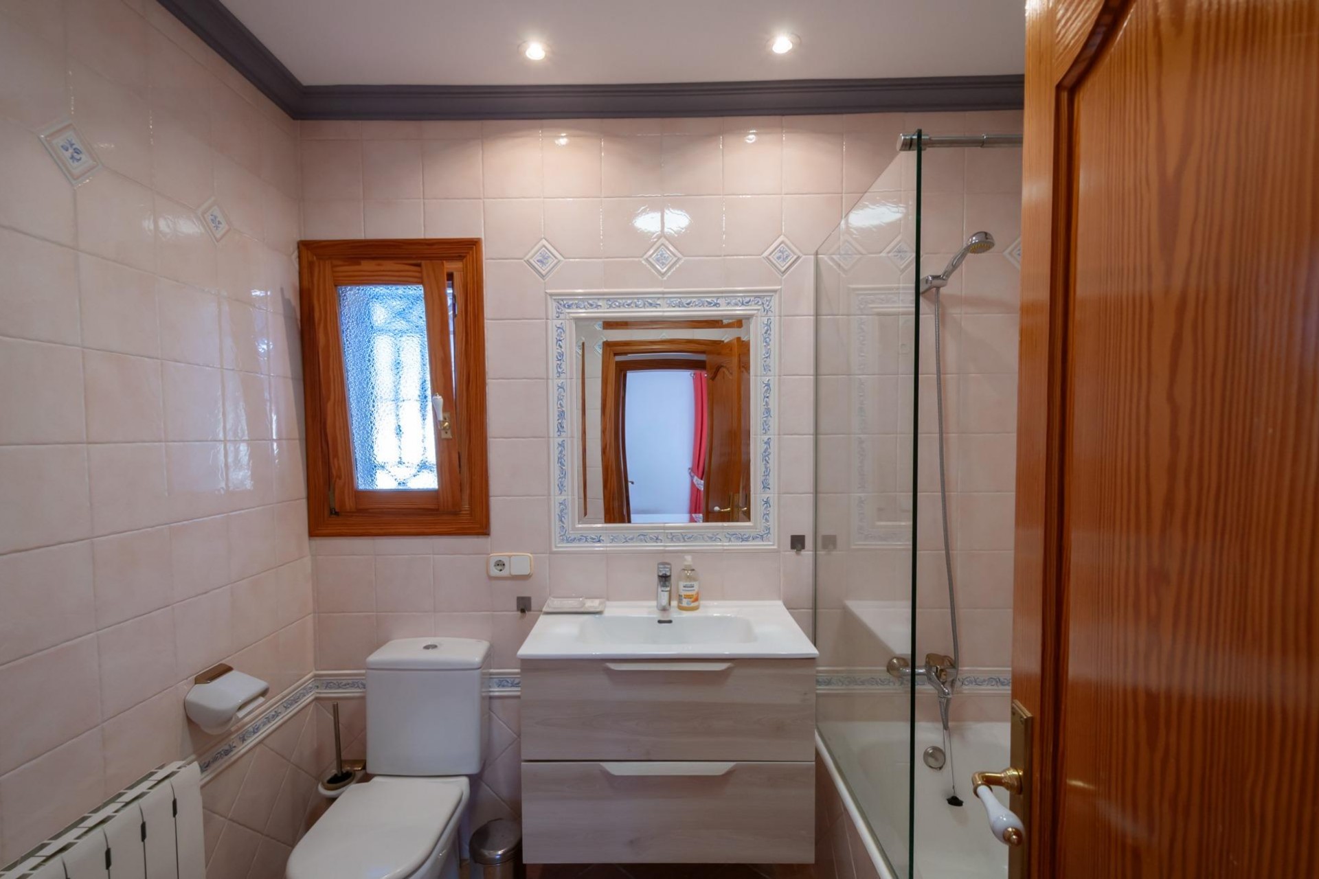 Sale - Villa -
Calpe - Ortenbach