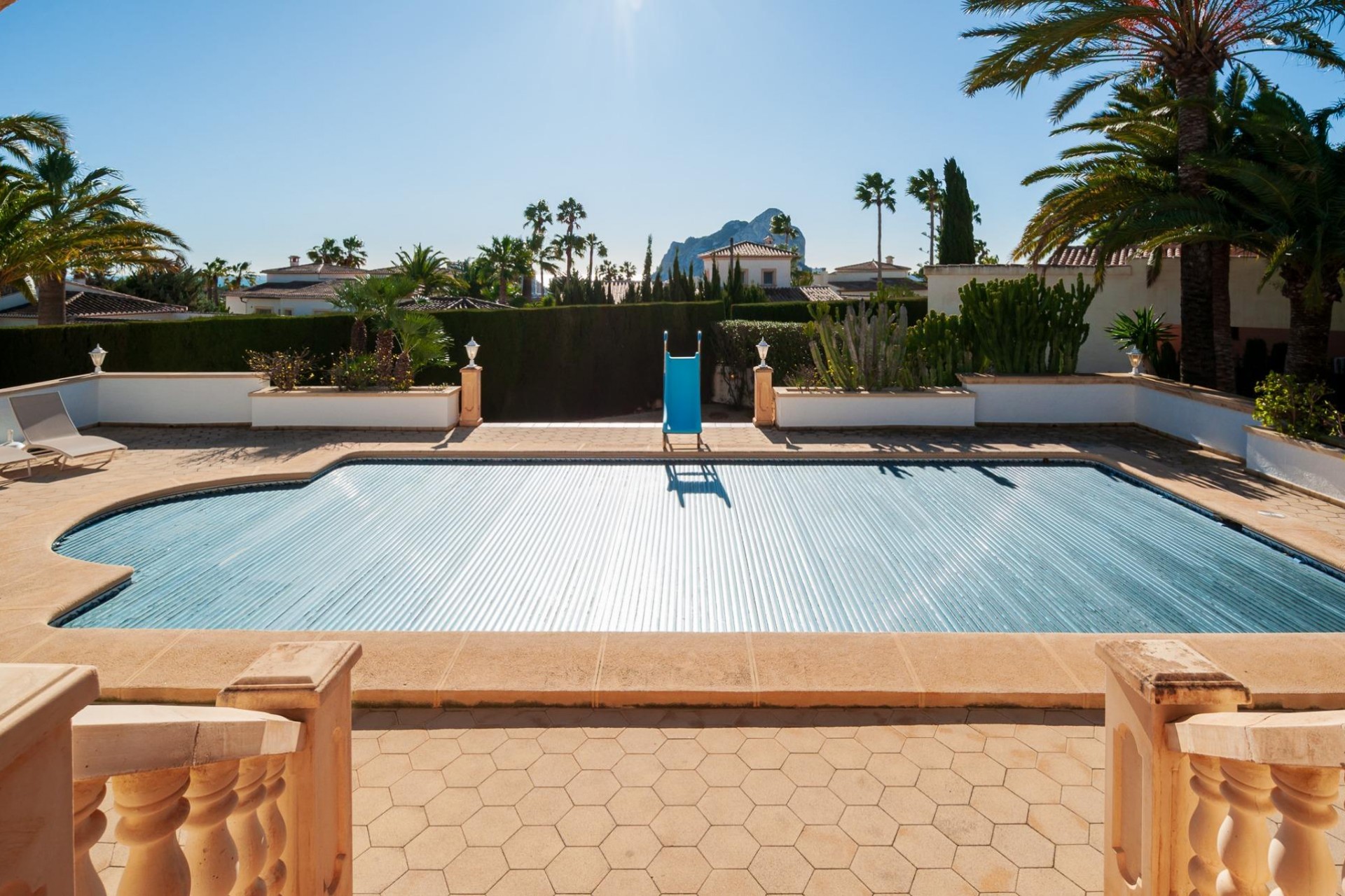 Sale - Villa -
Calpe - Ortenbach