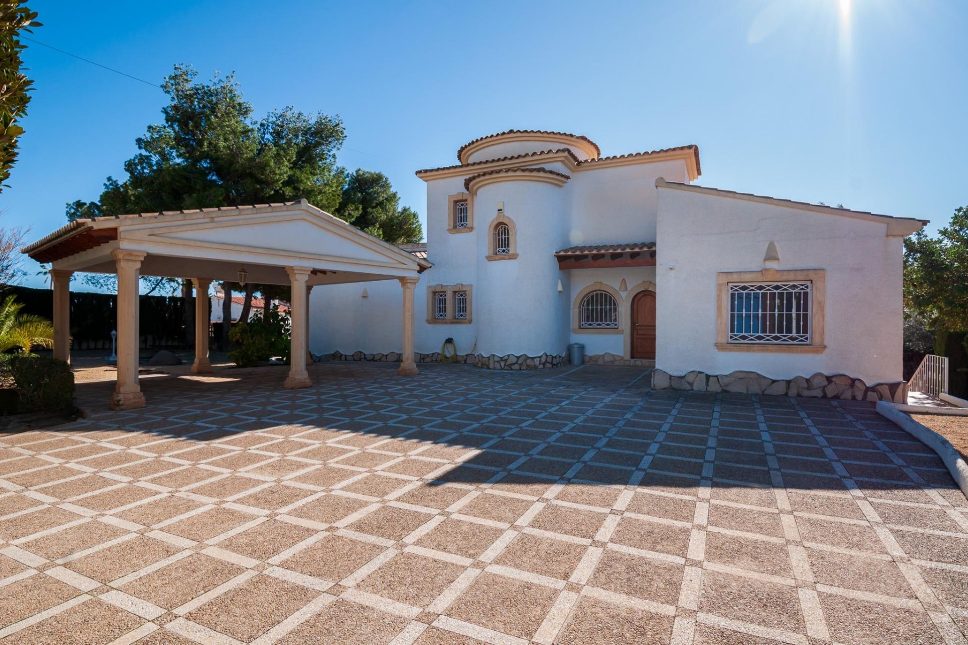 Sale - Villa -
Calpe - Ortenbach
