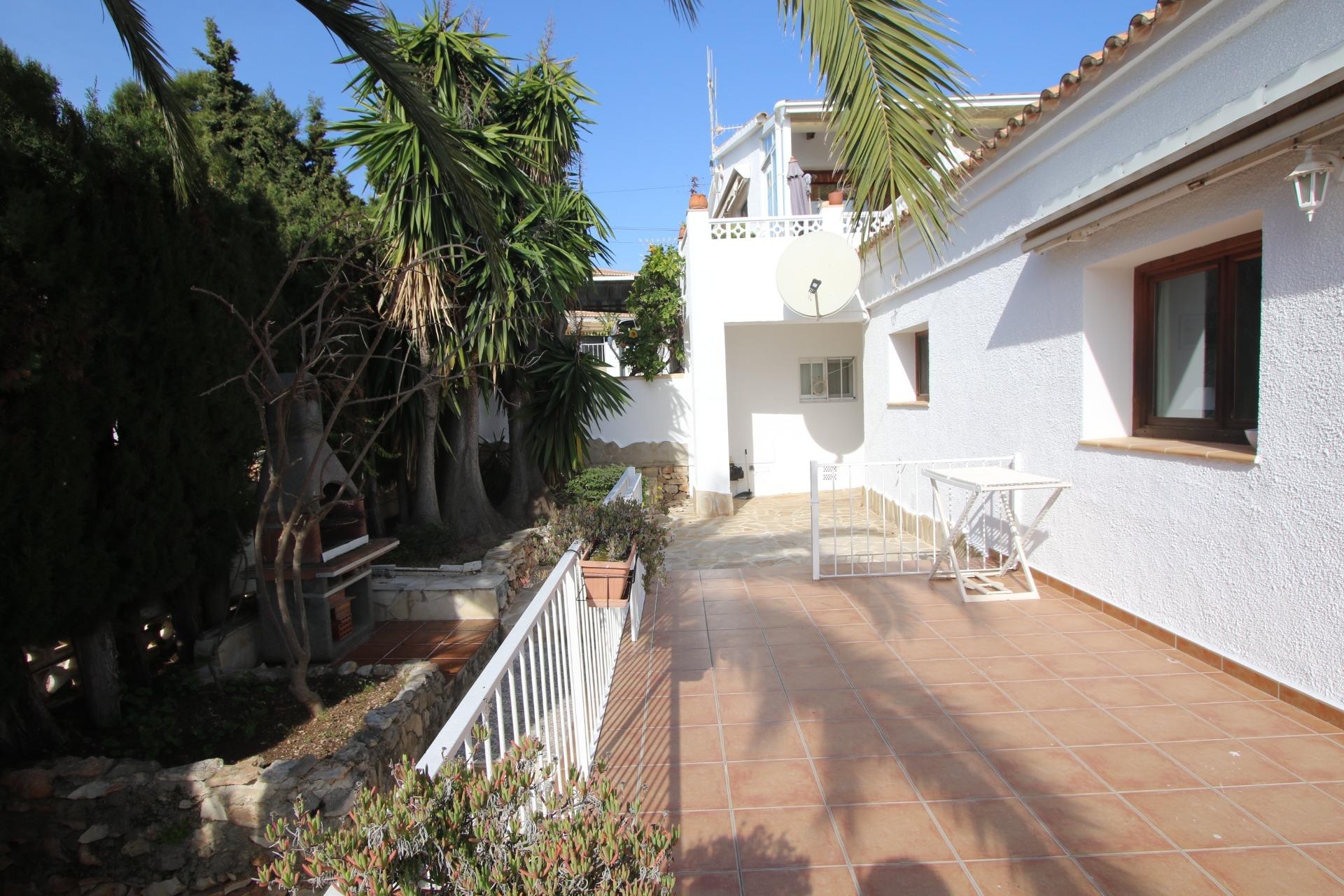 Sale - Villa -
Calpe - Ortenbach