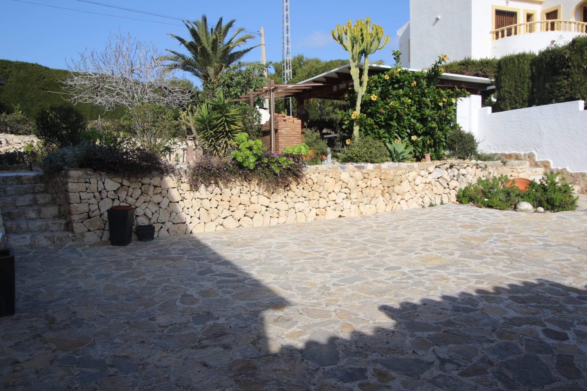 Sale - Villa -
Calpe - Ortenbach