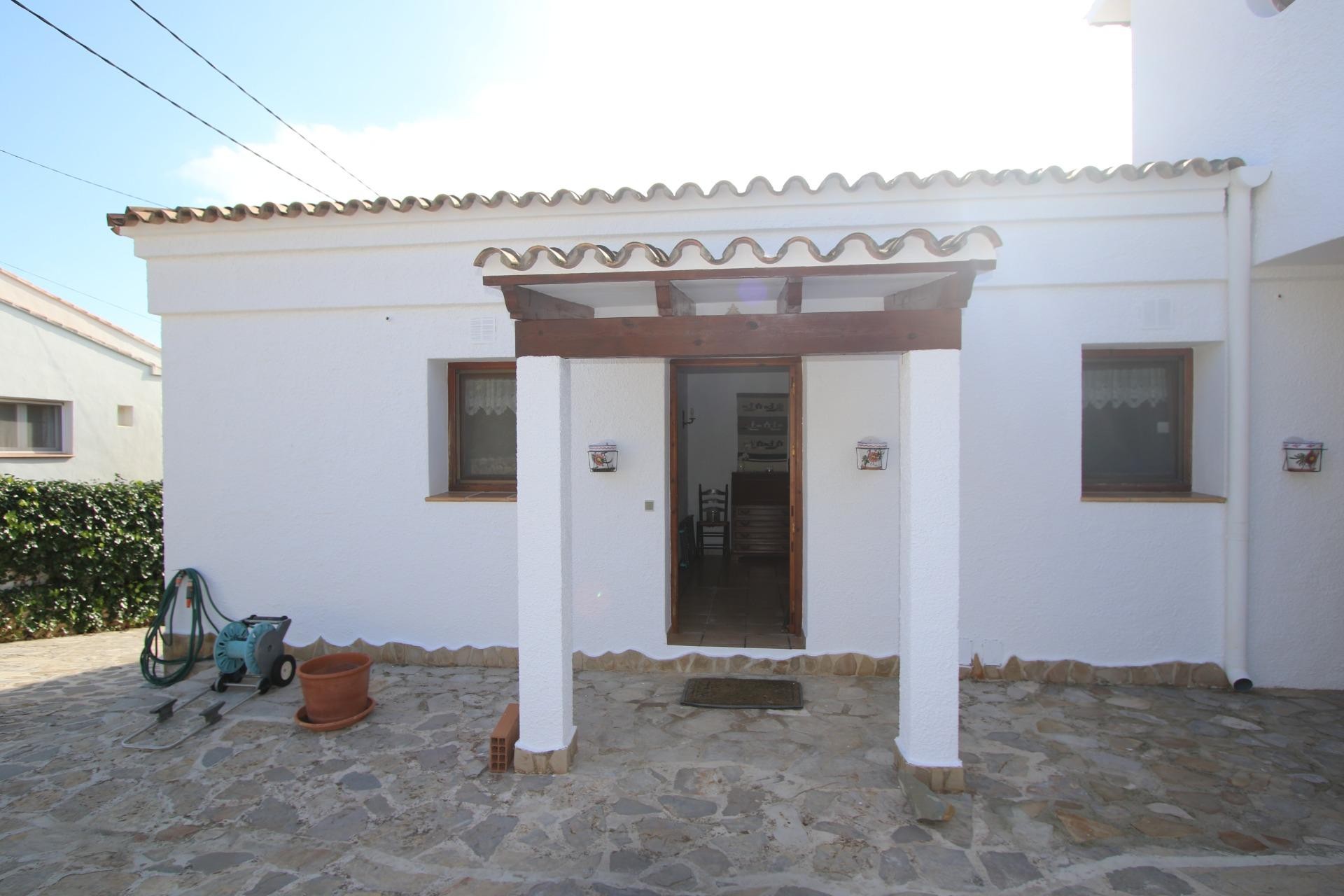 Sale - Villa -
Calpe - Ortenbach