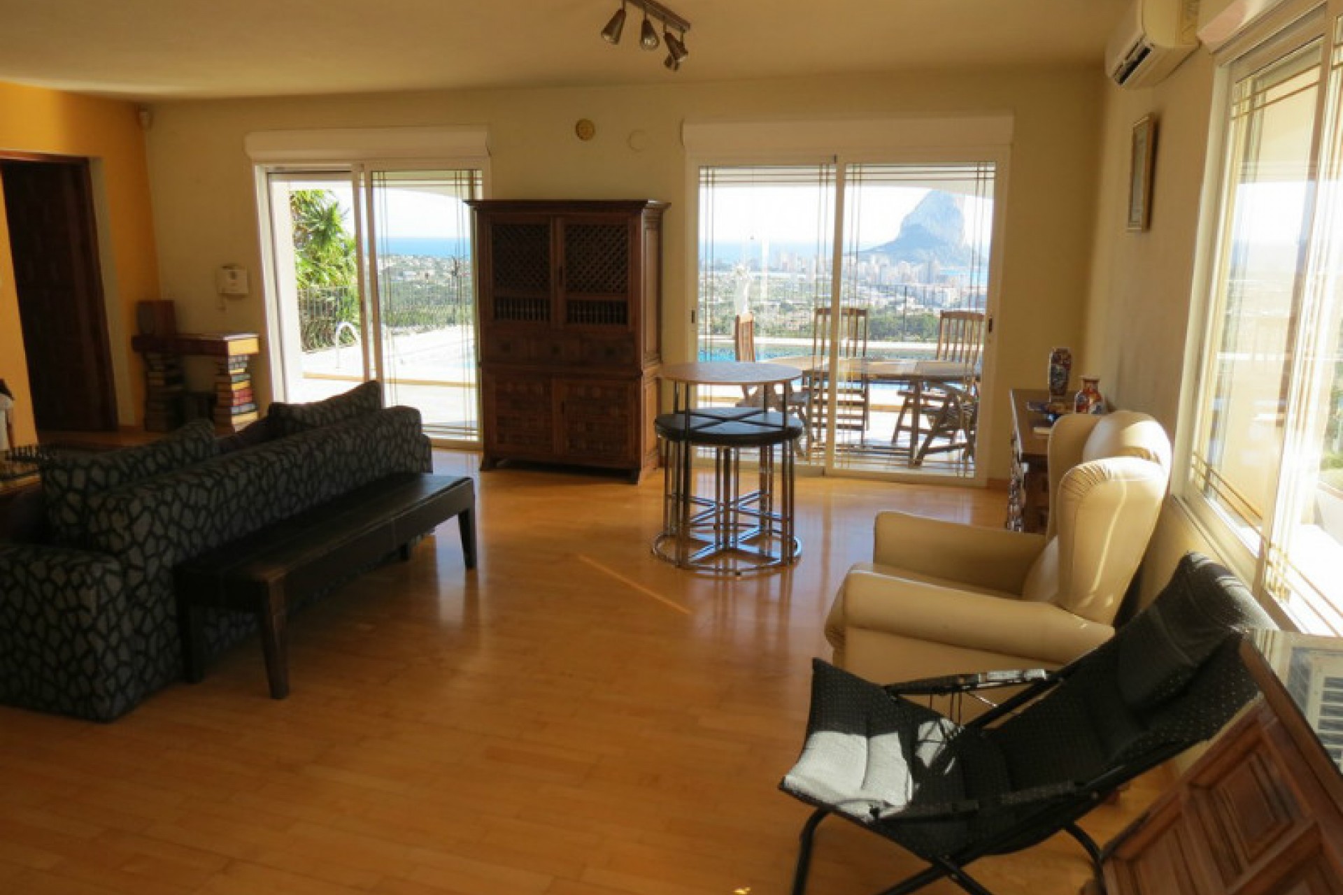 Sale - Villa -
Calpe