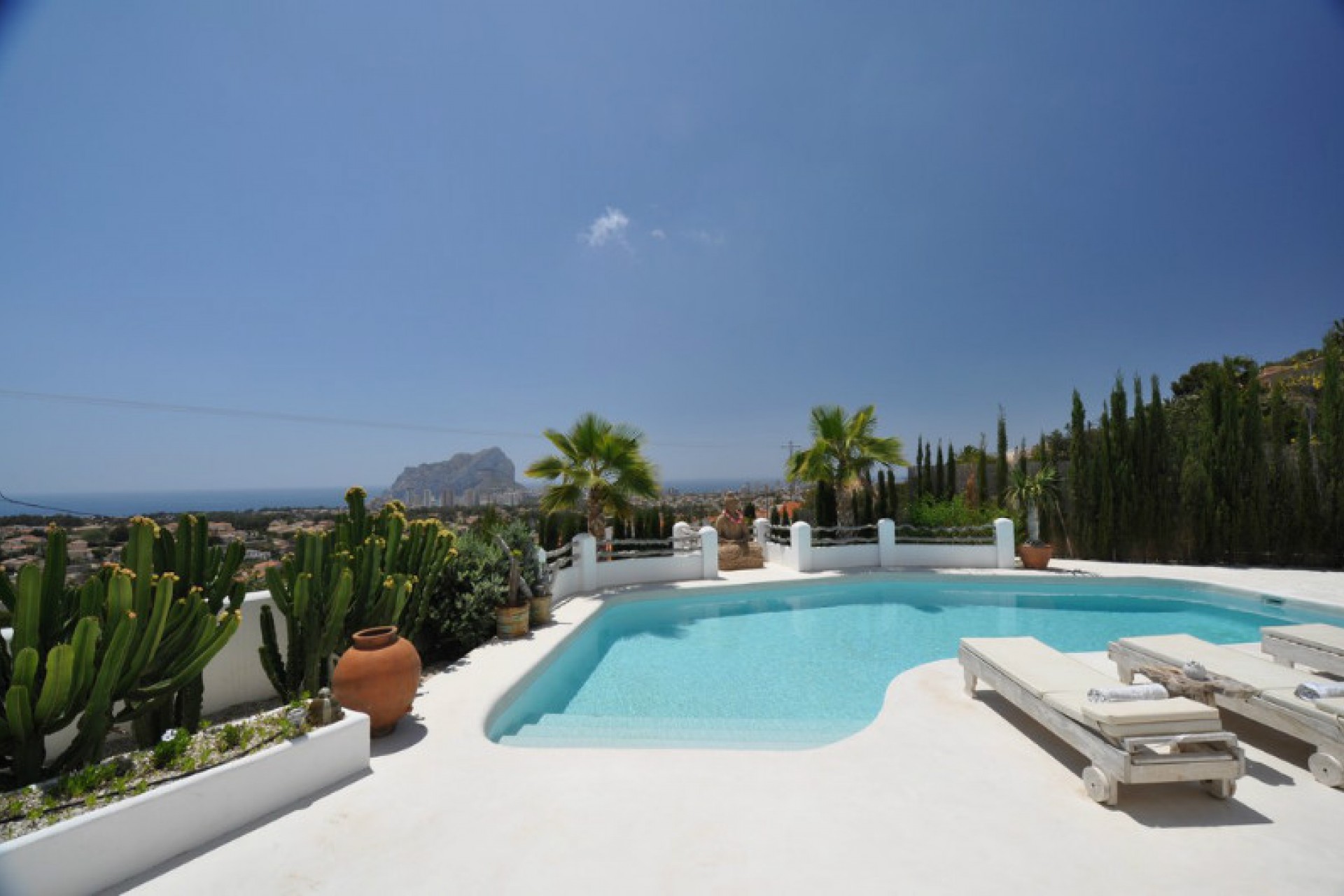 Sale - Villa -
Calpe