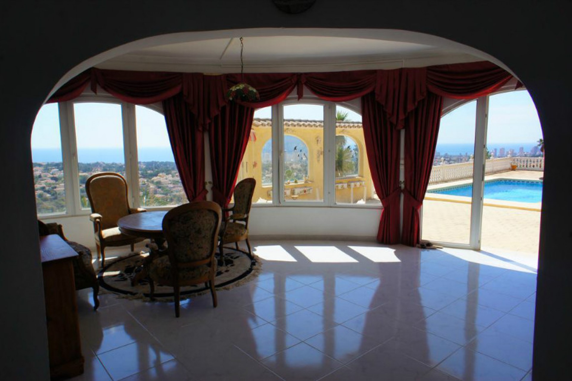 Sale - Villa -
Calpe