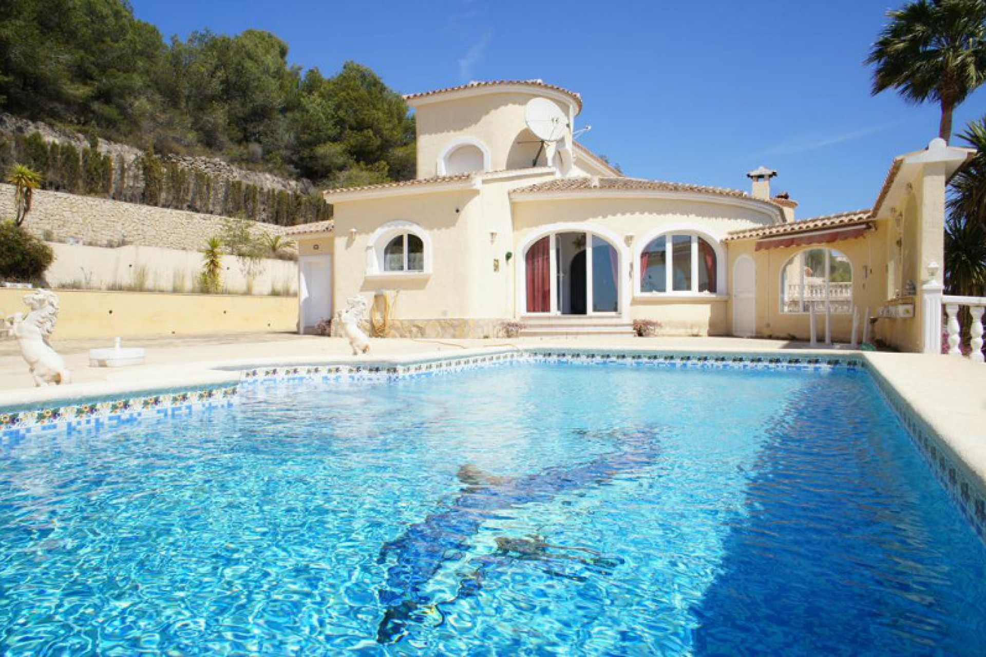 Sale - Villa -
Calpe