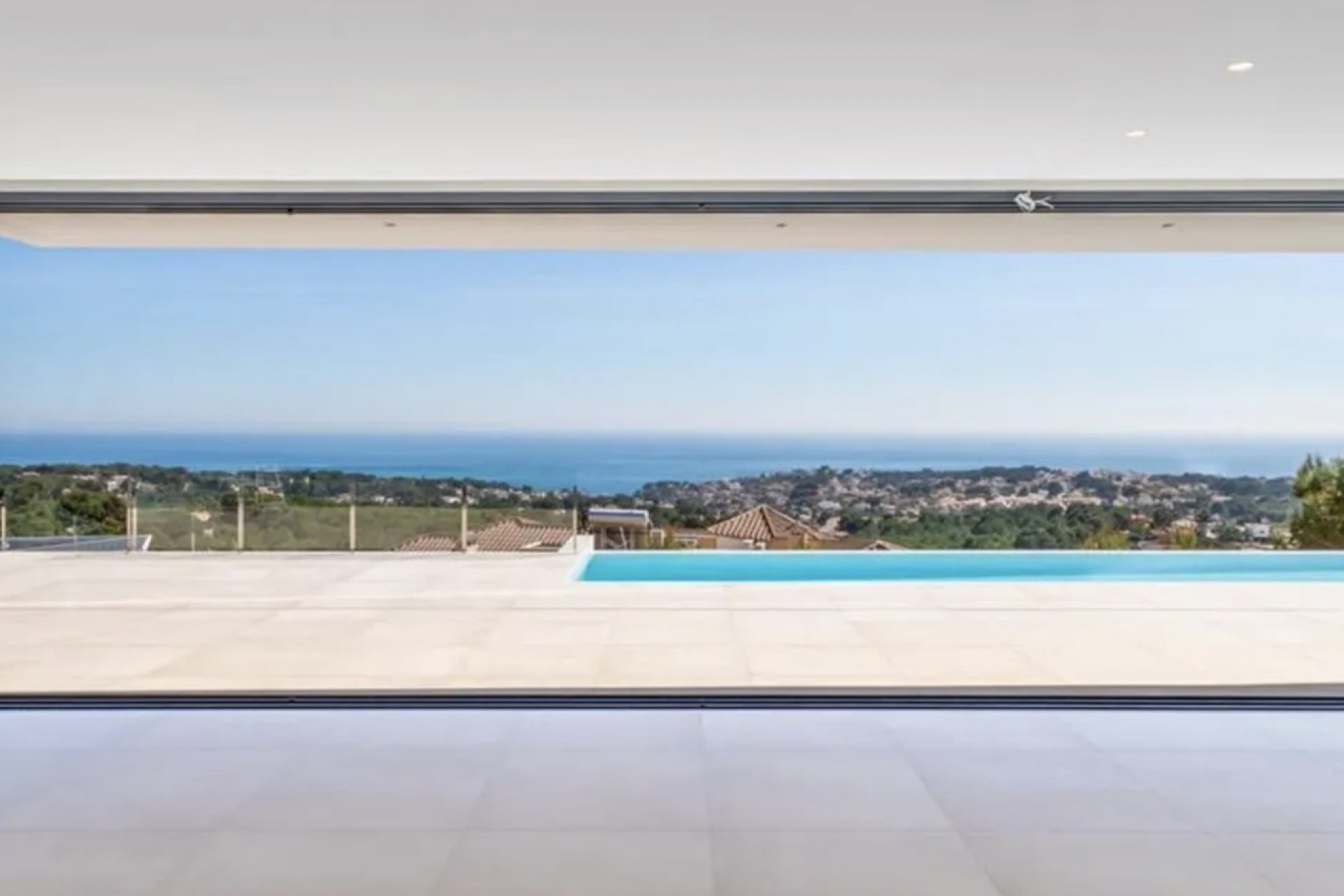 Sale - Villa -
Calpe