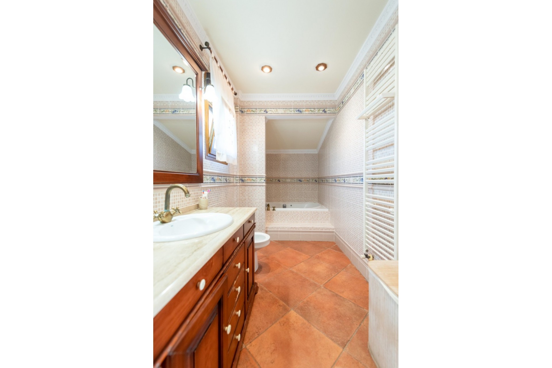 Sale - Villa -
Calpe