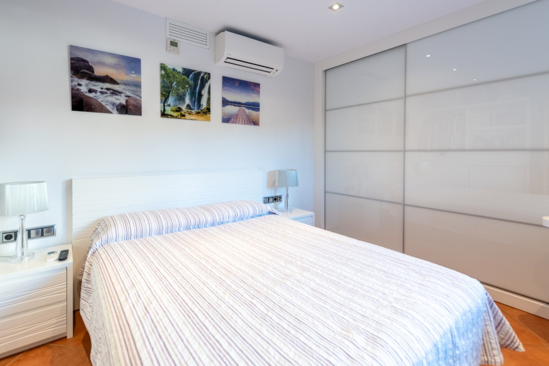 Sale - Villa -
Calpe