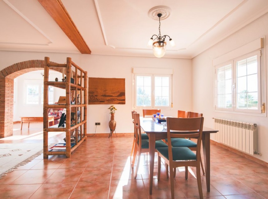 Sale - Villa -
Calpe