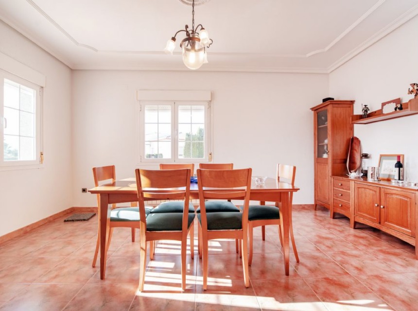 Sale - Villa -
Calpe