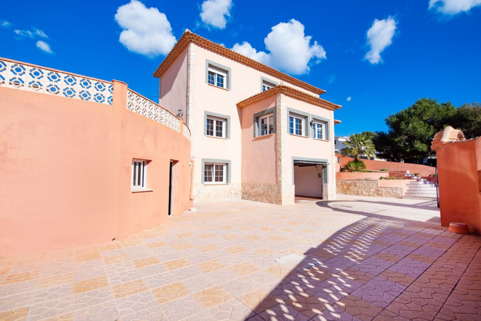 Sale - Villa -
Calpe