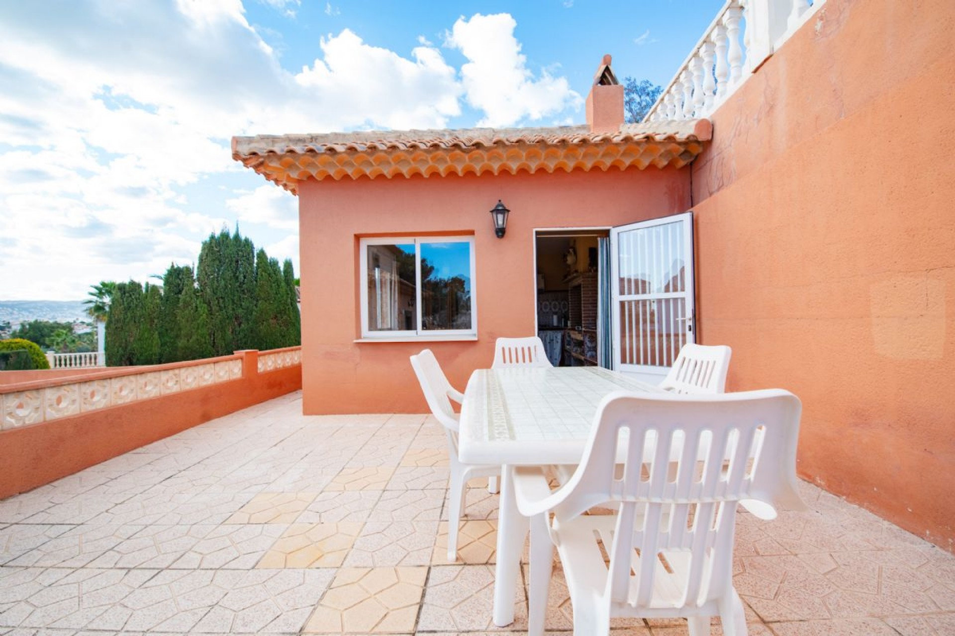 Sale - Villa -
Calpe