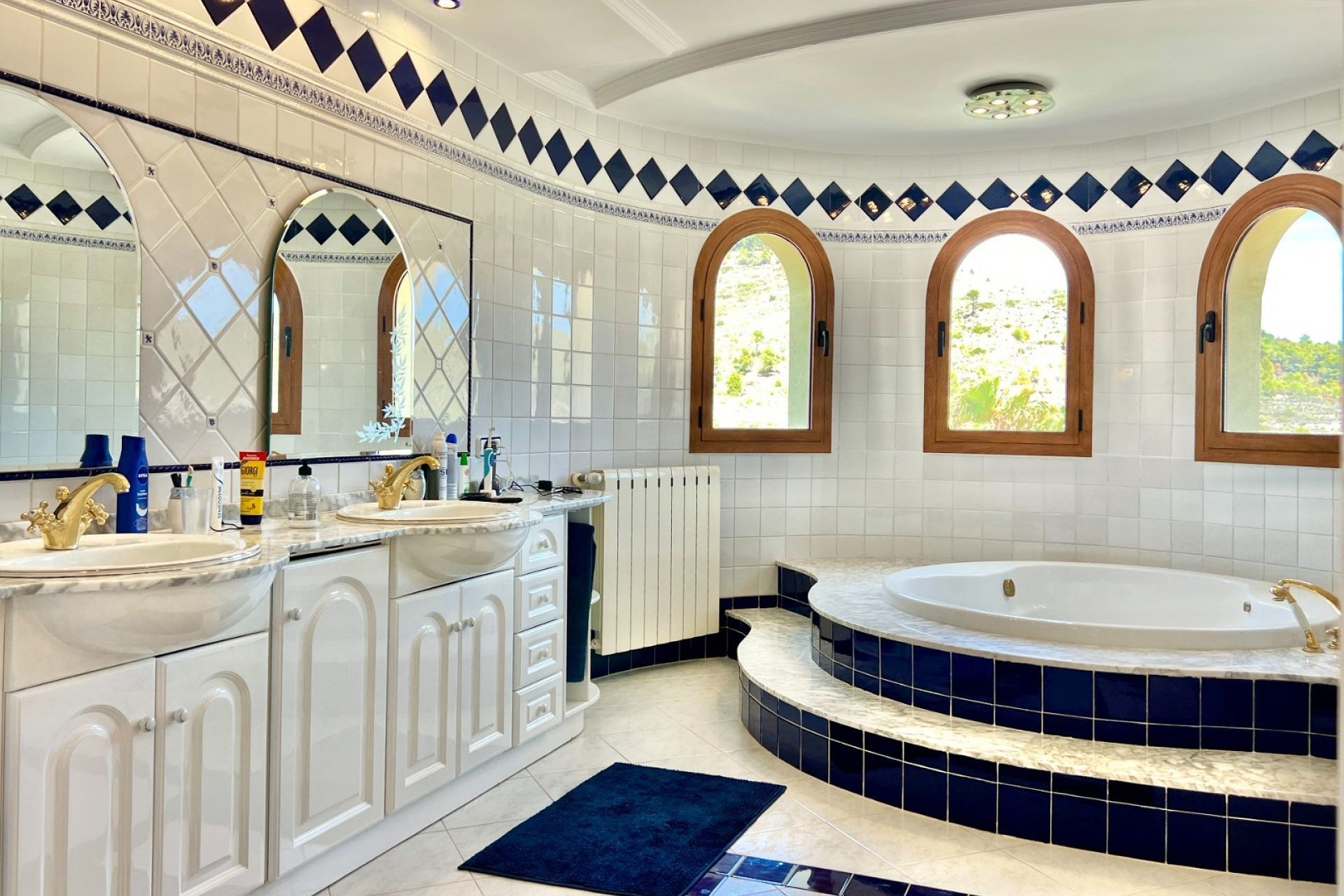 Sale - Villa -
Calpe