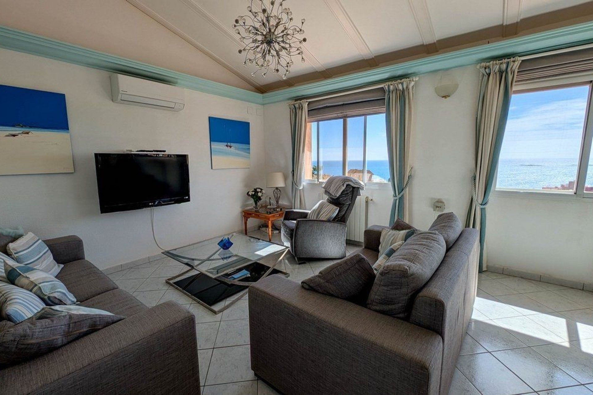 Sale - Villa -
Calpe