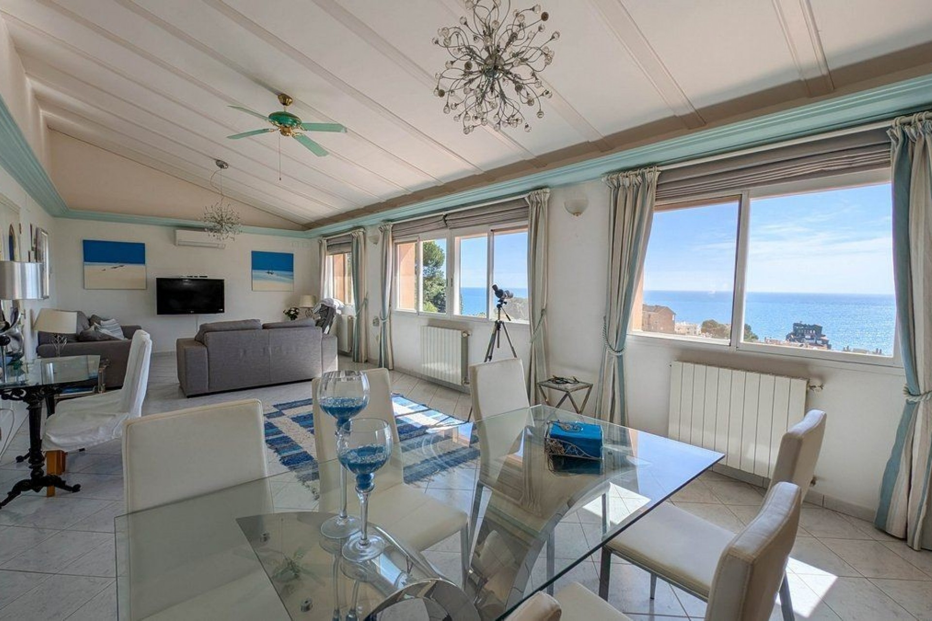 Sale - Villa -
Calpe