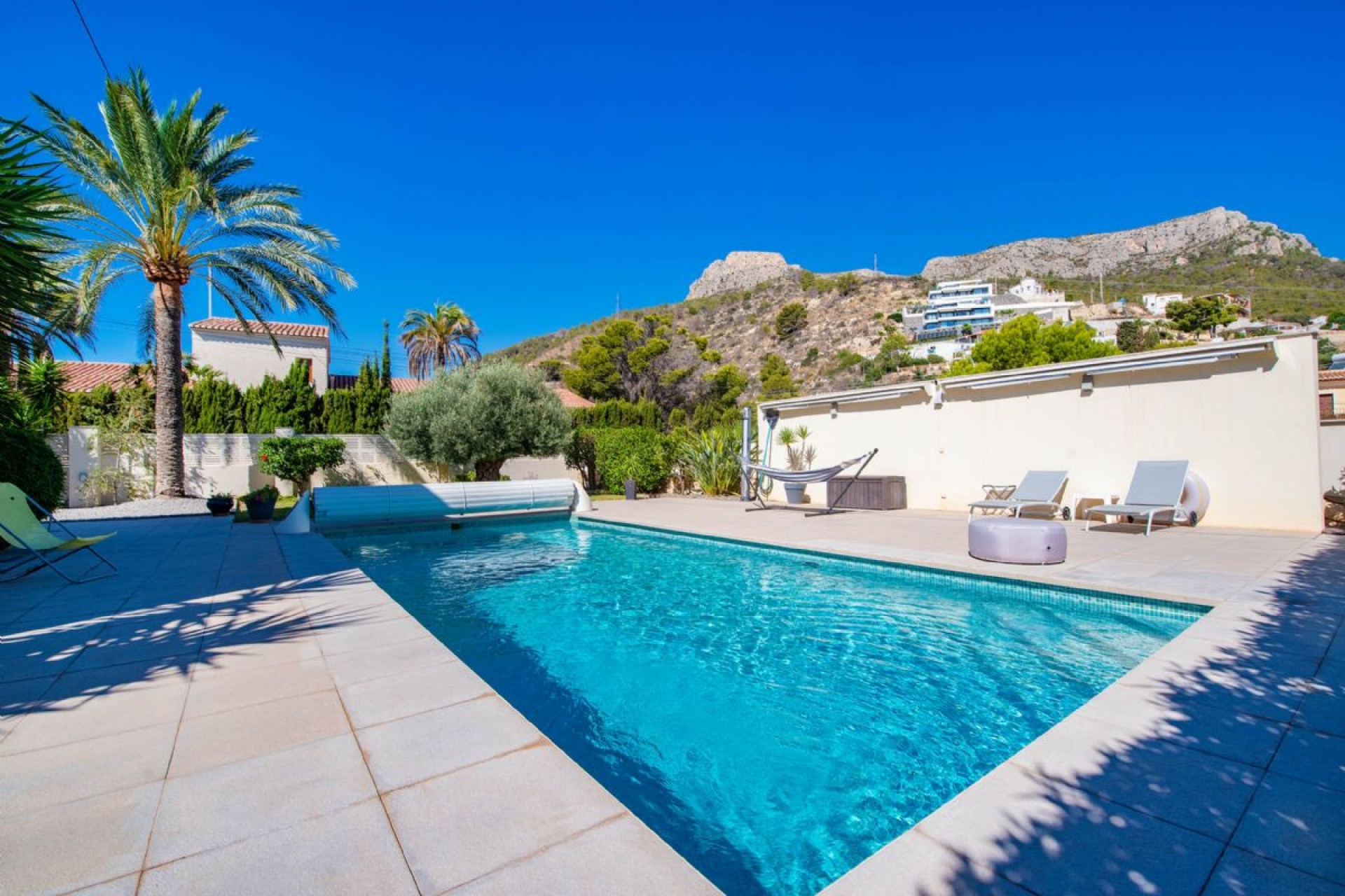 Sale - Villa -
Calpe