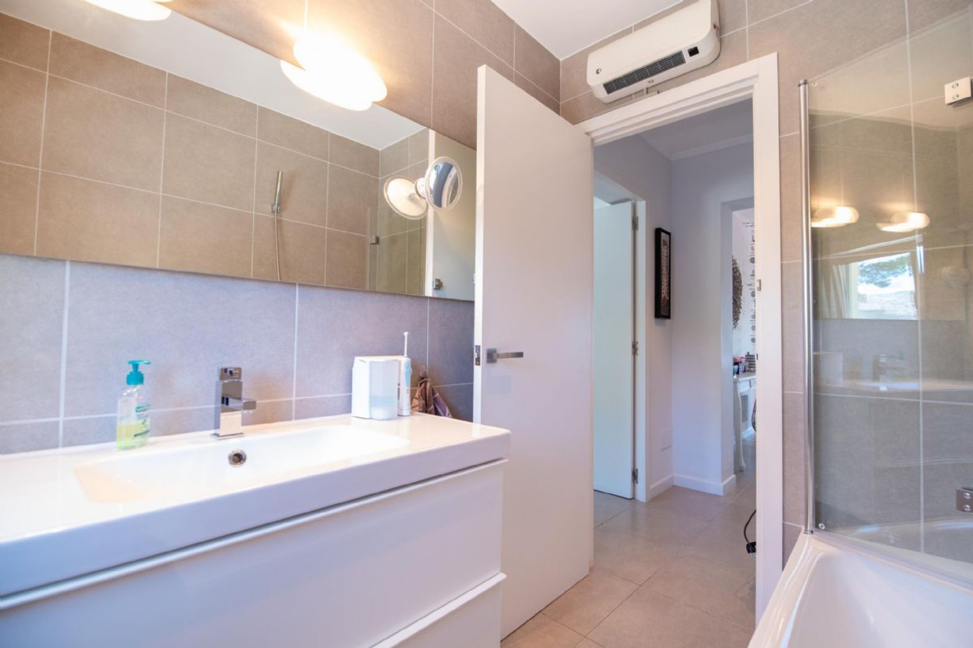 Sale - Villa -
Calpe