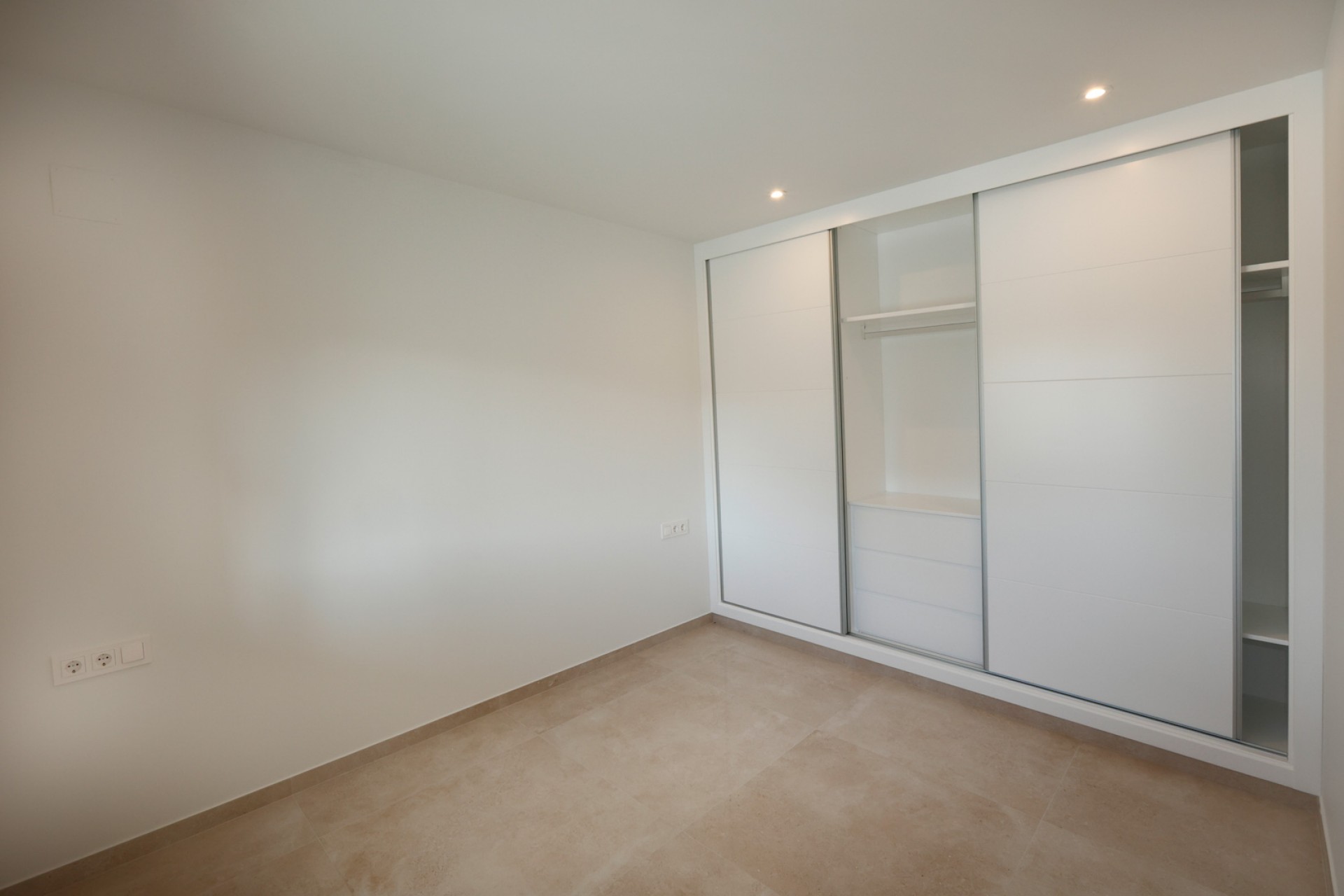 Sale - Villa -
Calpe