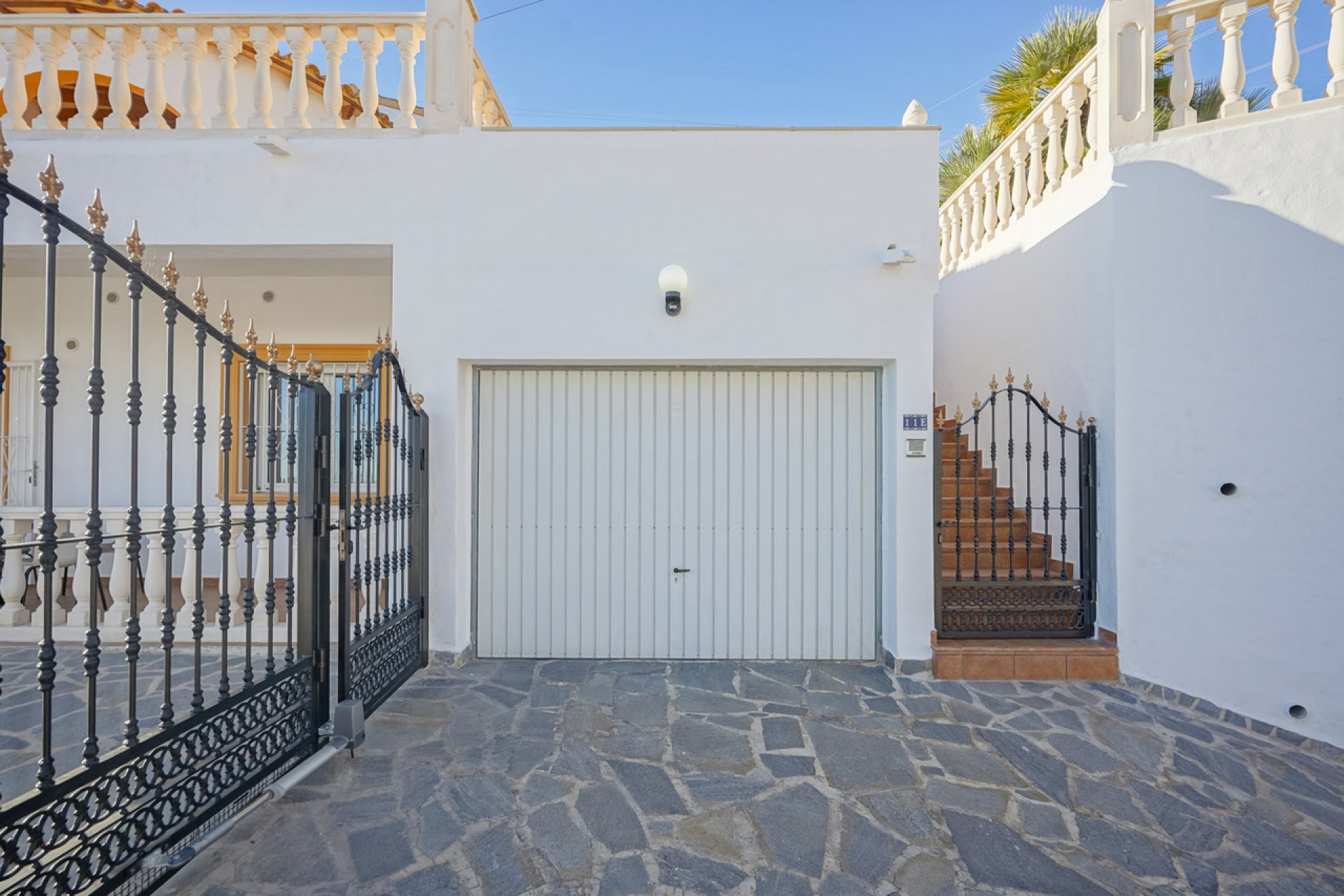 Sale - Villa -
Calpe