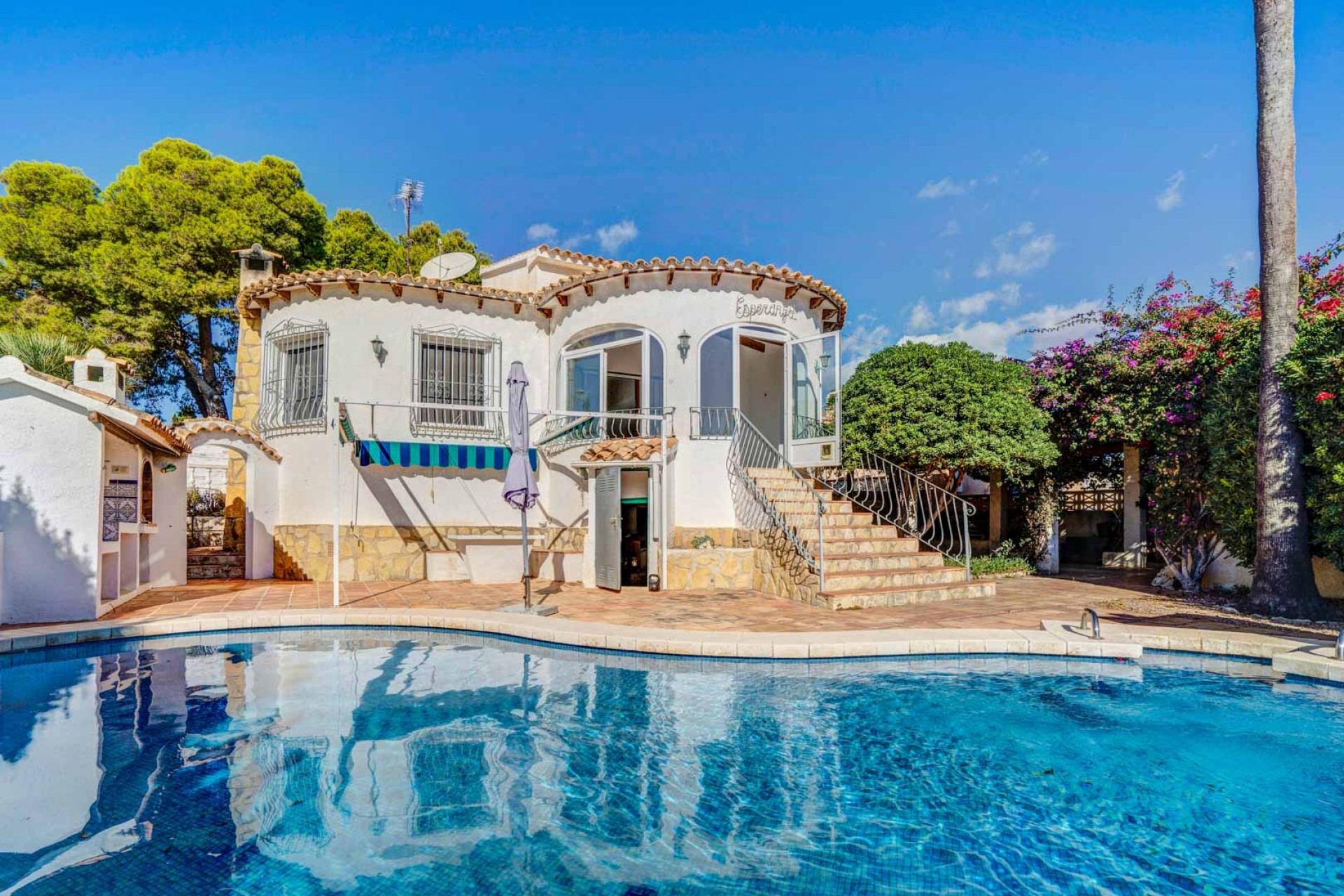 Sale - Villa -
Calpe