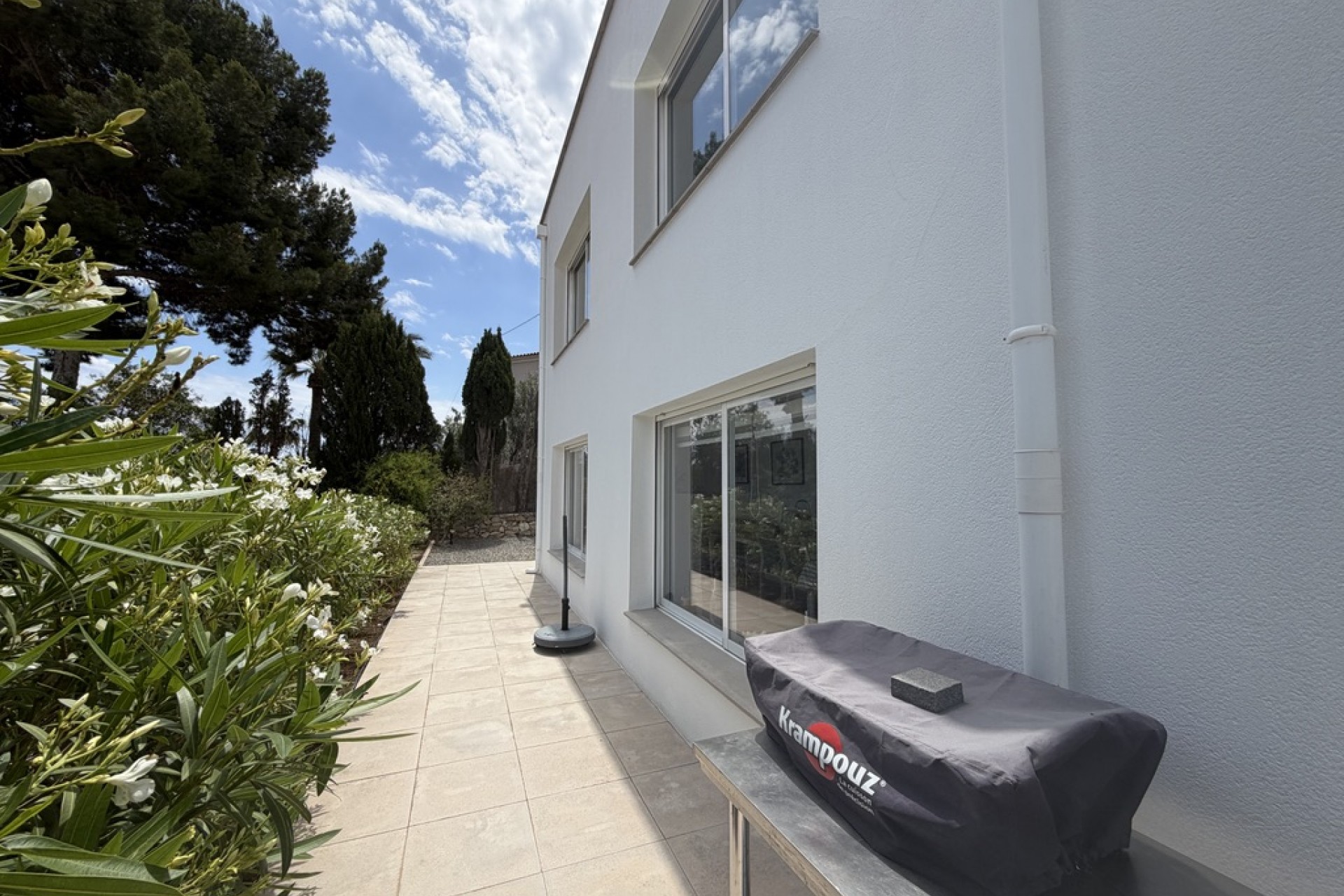 Sale - Villa -
Calpe