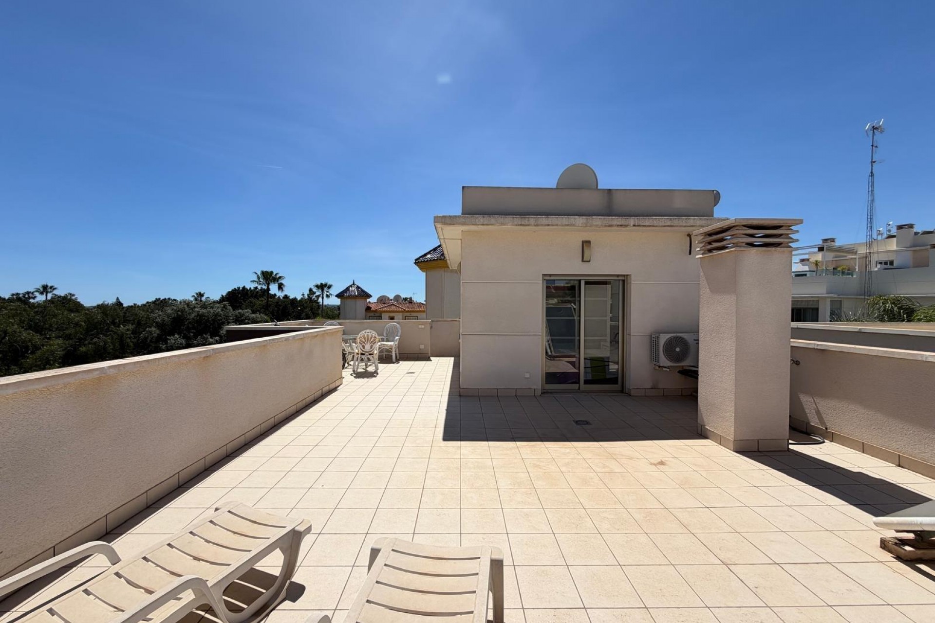 Sale - Villa -
Ciudad Quesada - Doña Pepa