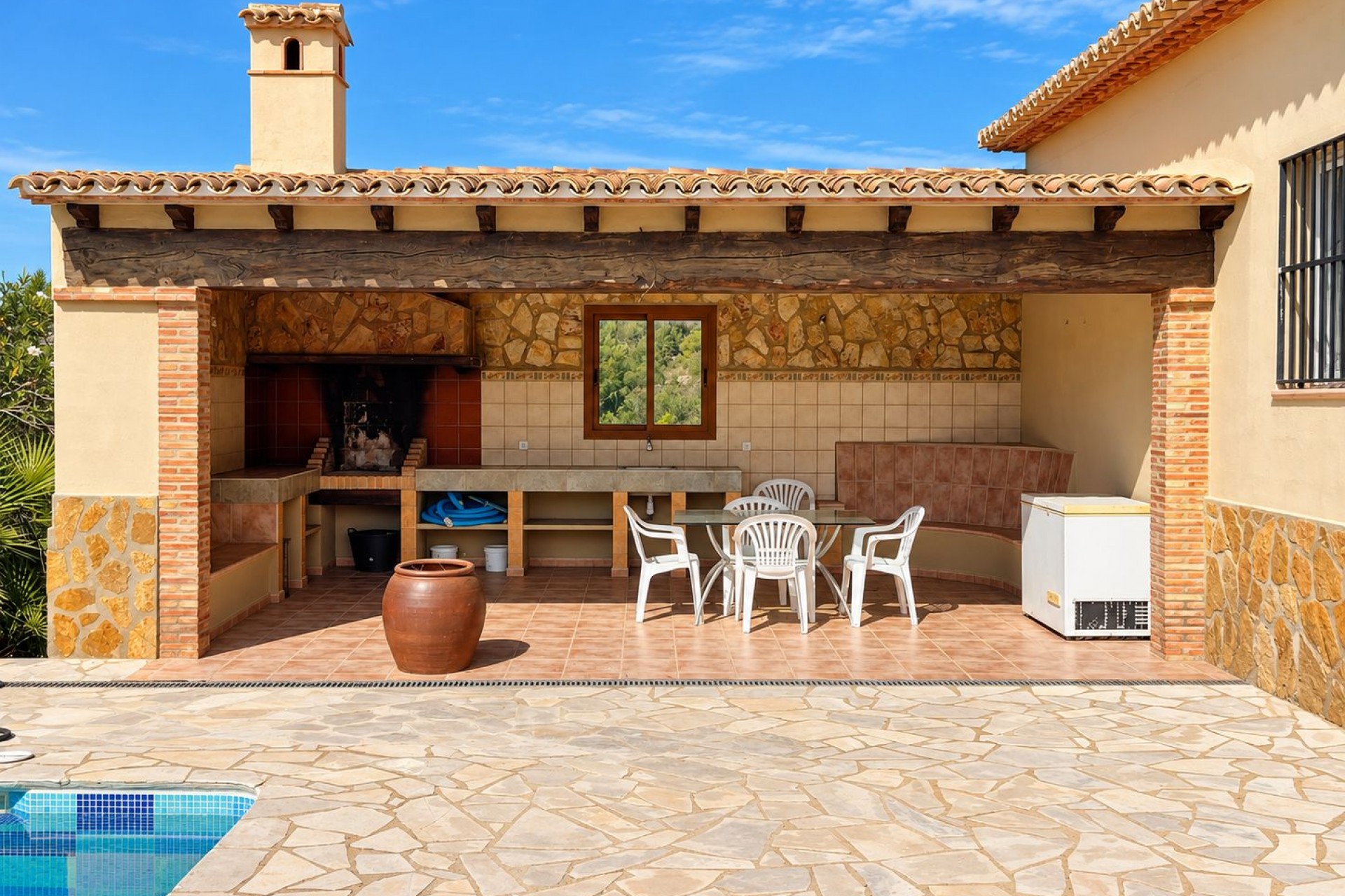 Sale - Villa -
Cuatretonda