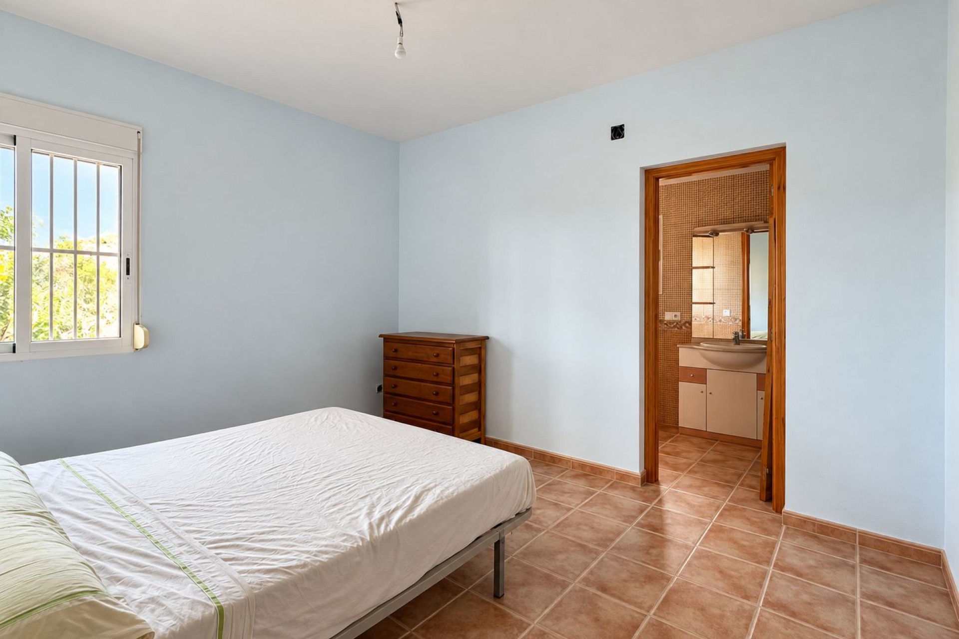 Sale - Villa -
Cuatretonda