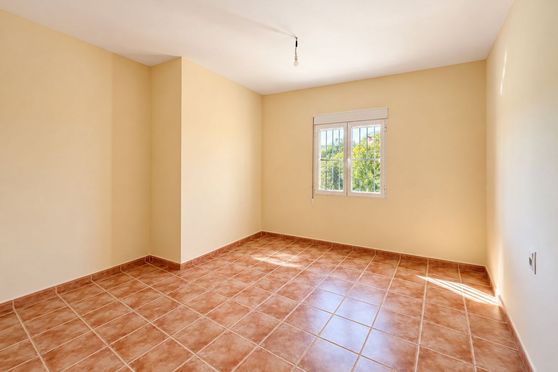 Sale - Villa -
Cuatretonda