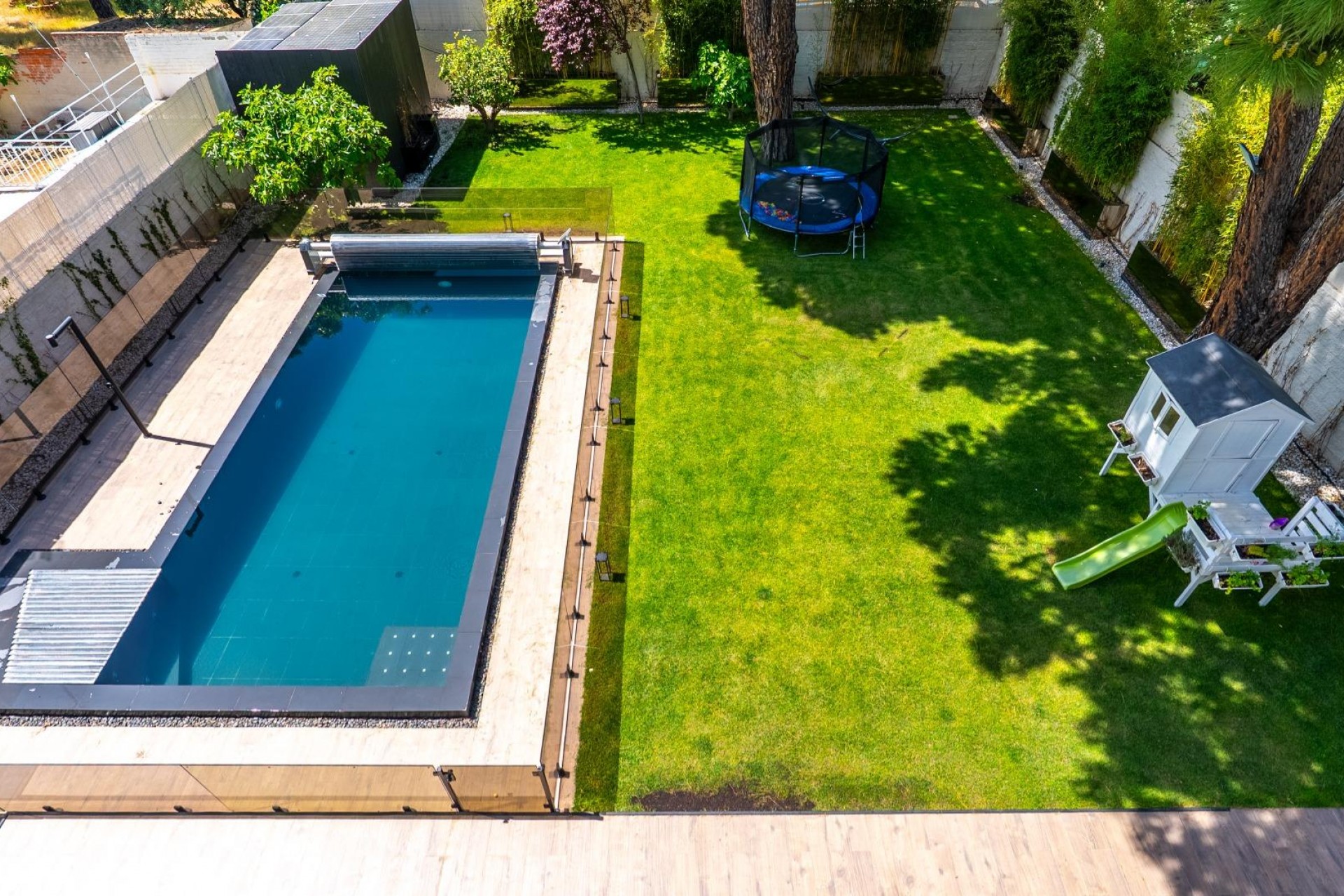 Sale - Villa de Lujo -
Pozuelo de Alarcon - La Cabaña